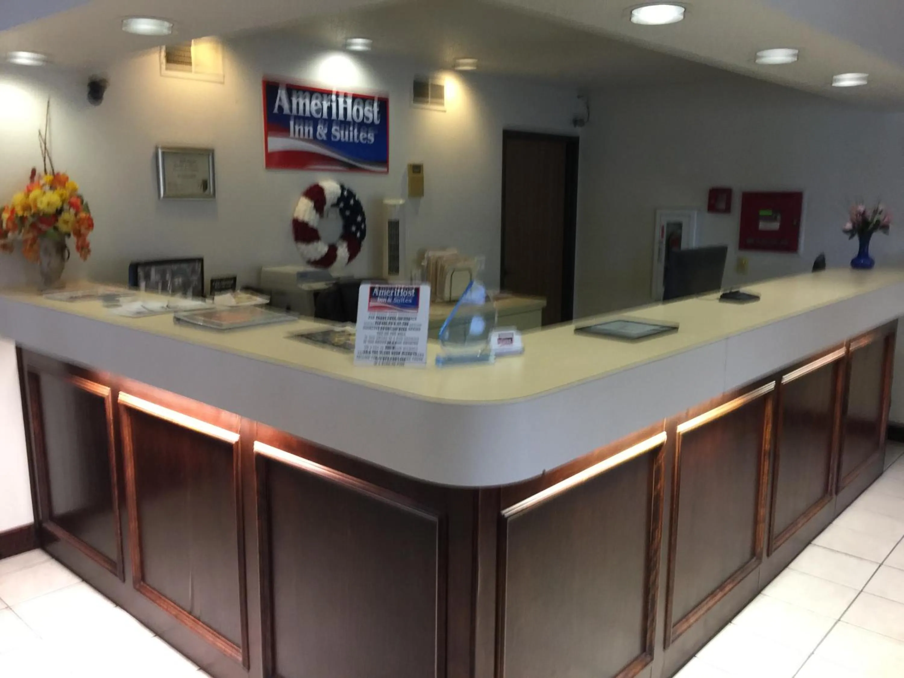 Amerihost Inn & Suites Fulton