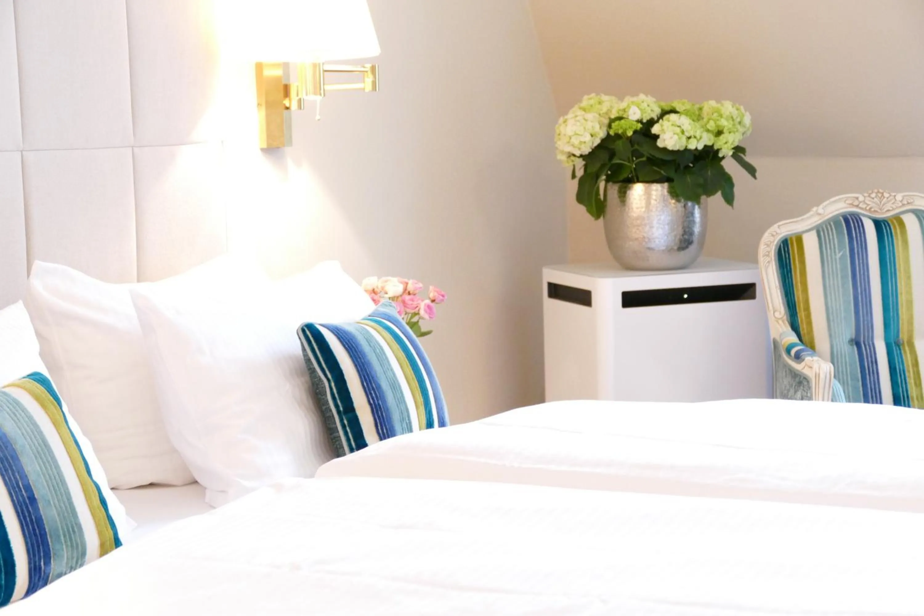 Bedroom, Bed in Hotel an der Oper