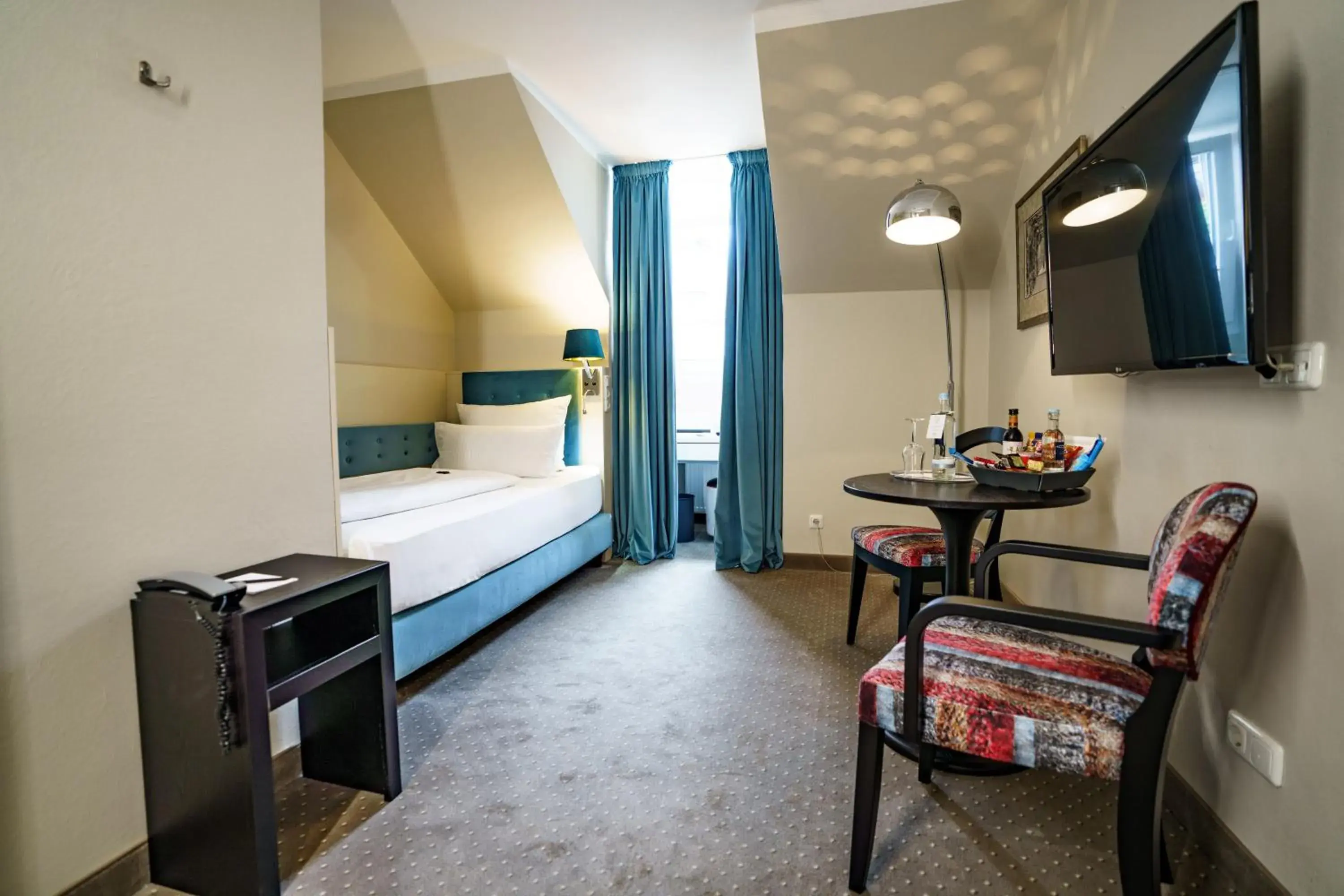 Single Room Standard - single occupancy in Hotel an der Oper Single Room Standard - single occupancy in Hotel an der Oper