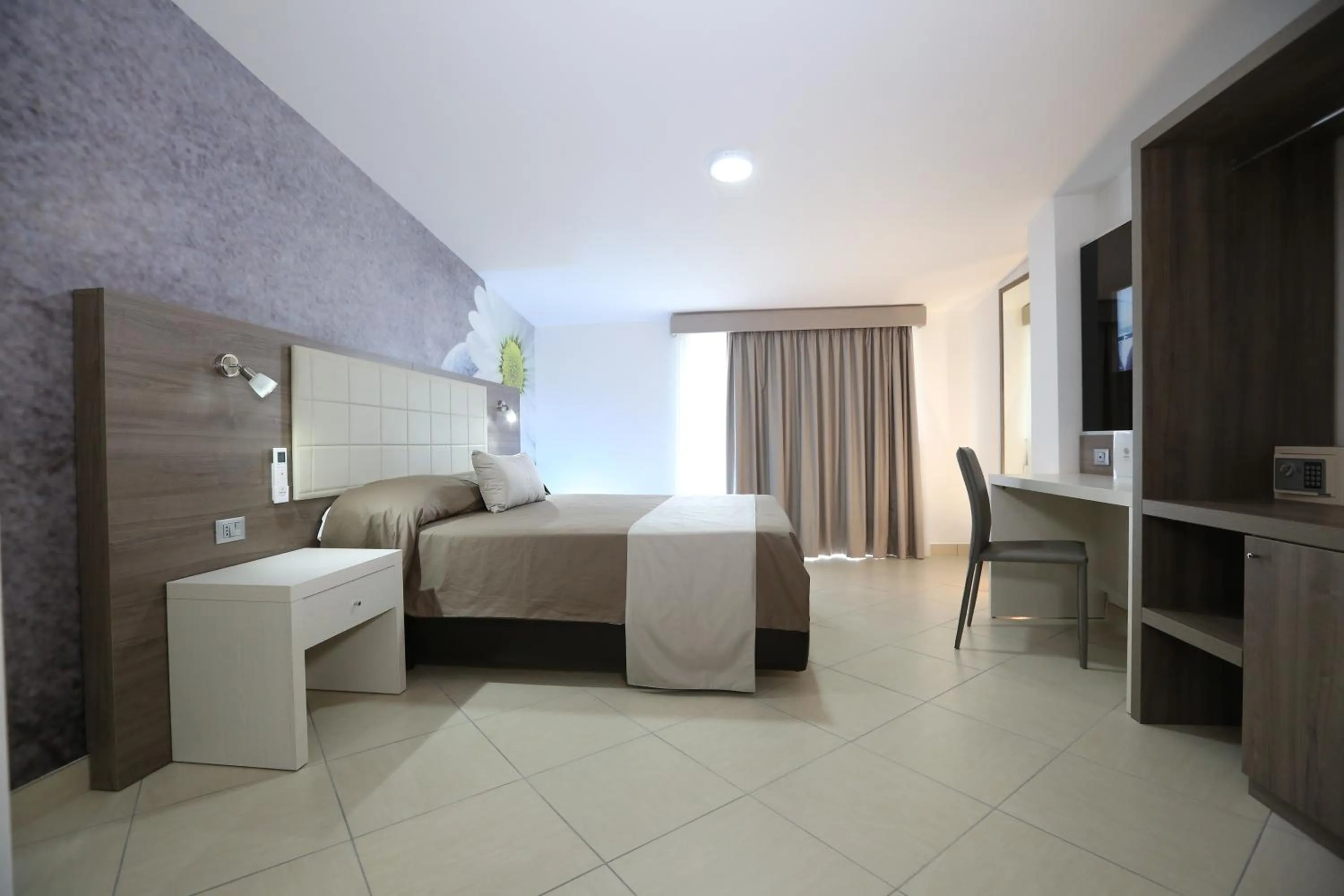 Photo of the whole room, Bed in Medea Resort