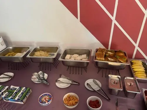 White Villa Airport Transit Hotel