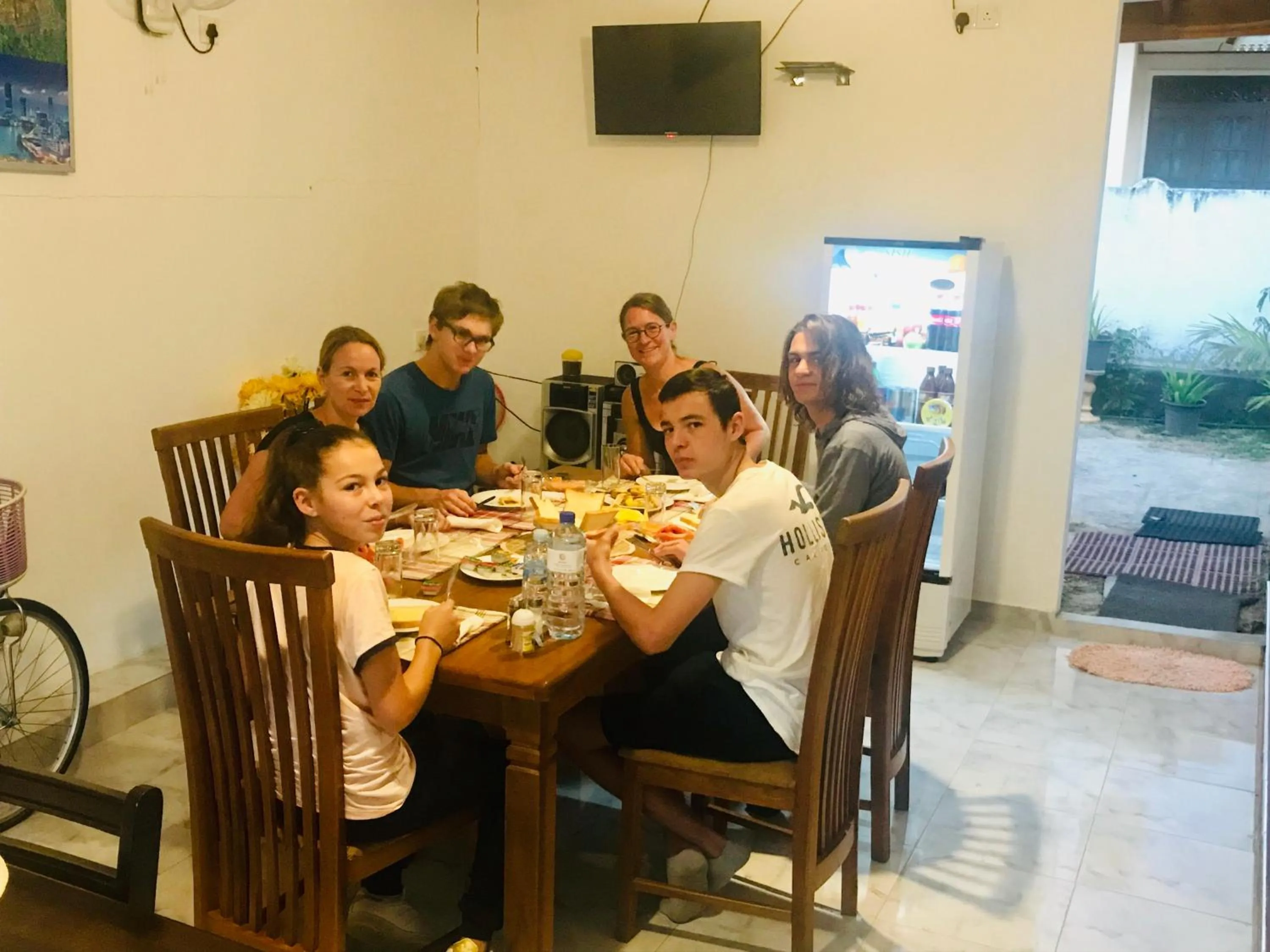 American breakfast in White Villa Airport Transit Hotel