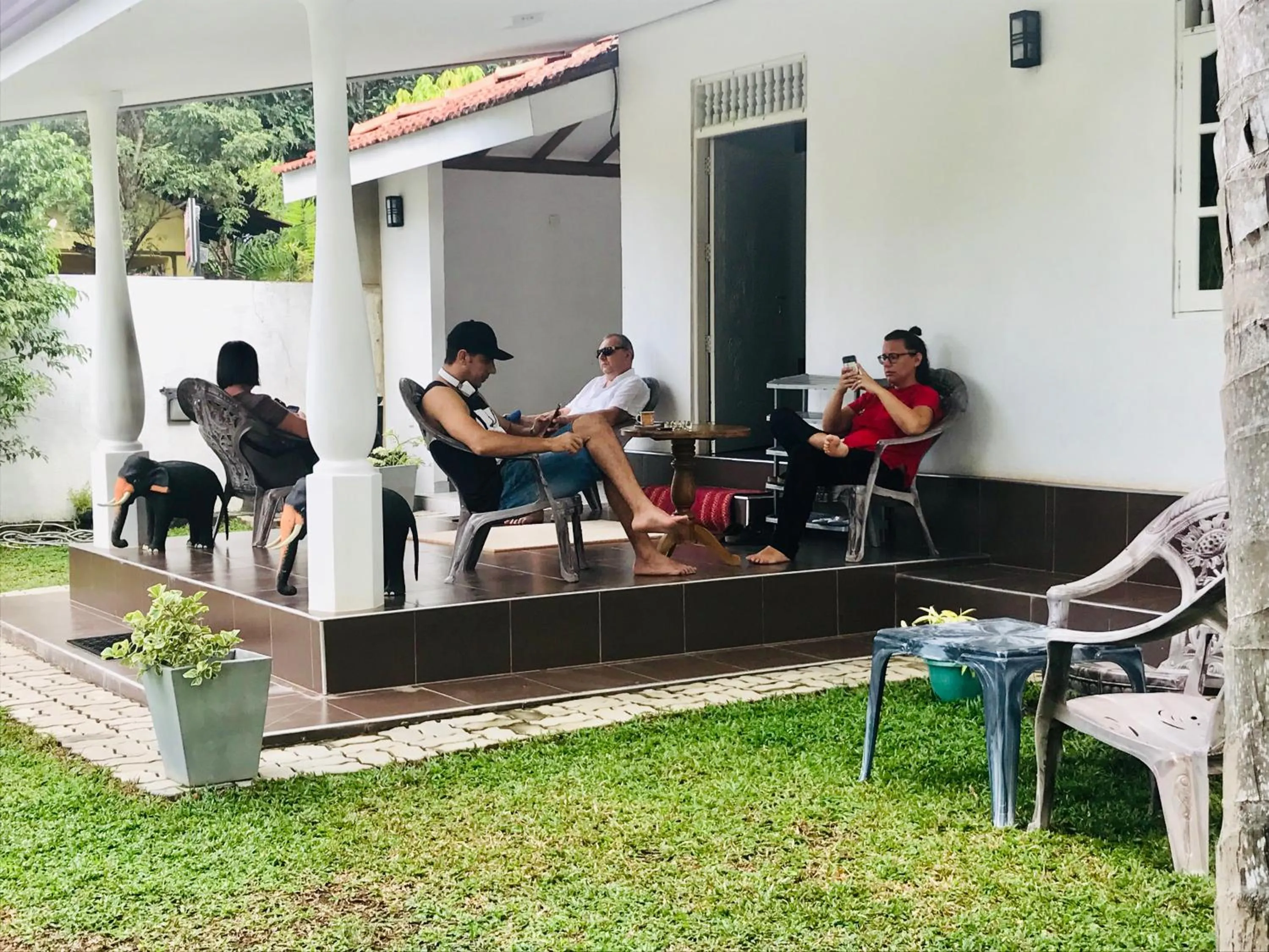 Guests in White Villa Airport Transit Hotel