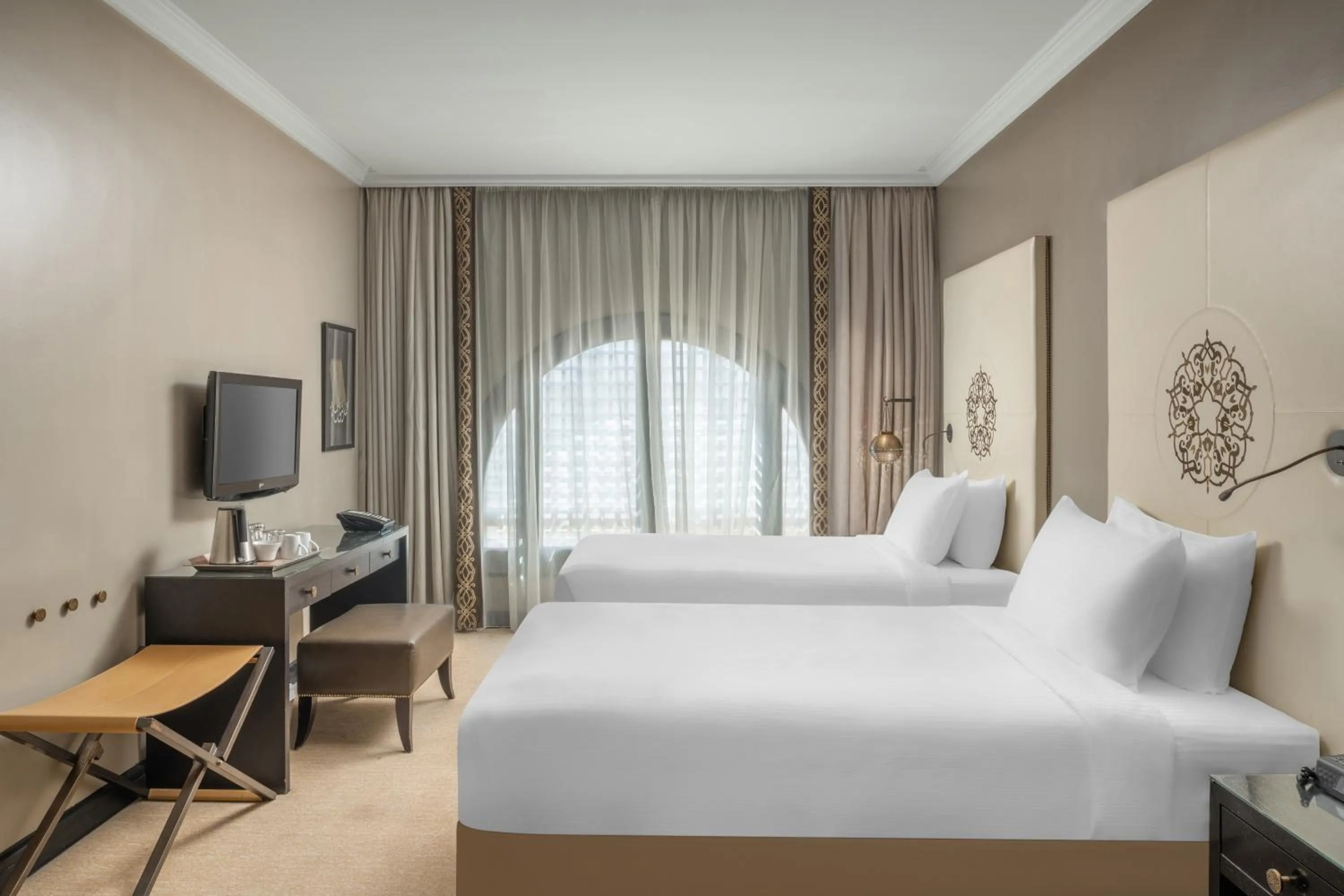 Photo of the whole room, Bed in Sofitel Shahd Al Madinah