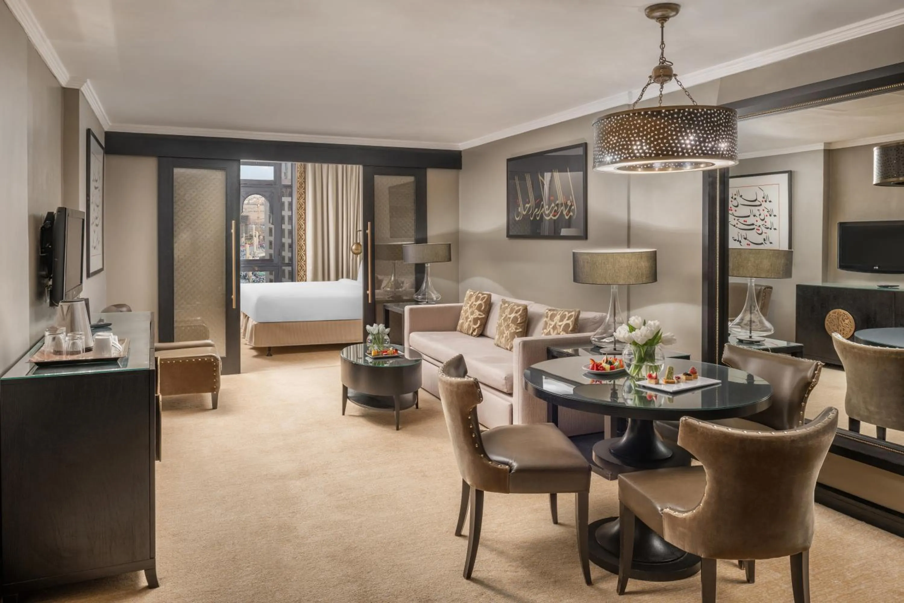 View (from property/room), Bed in Sofitel Shahd Al Madinah