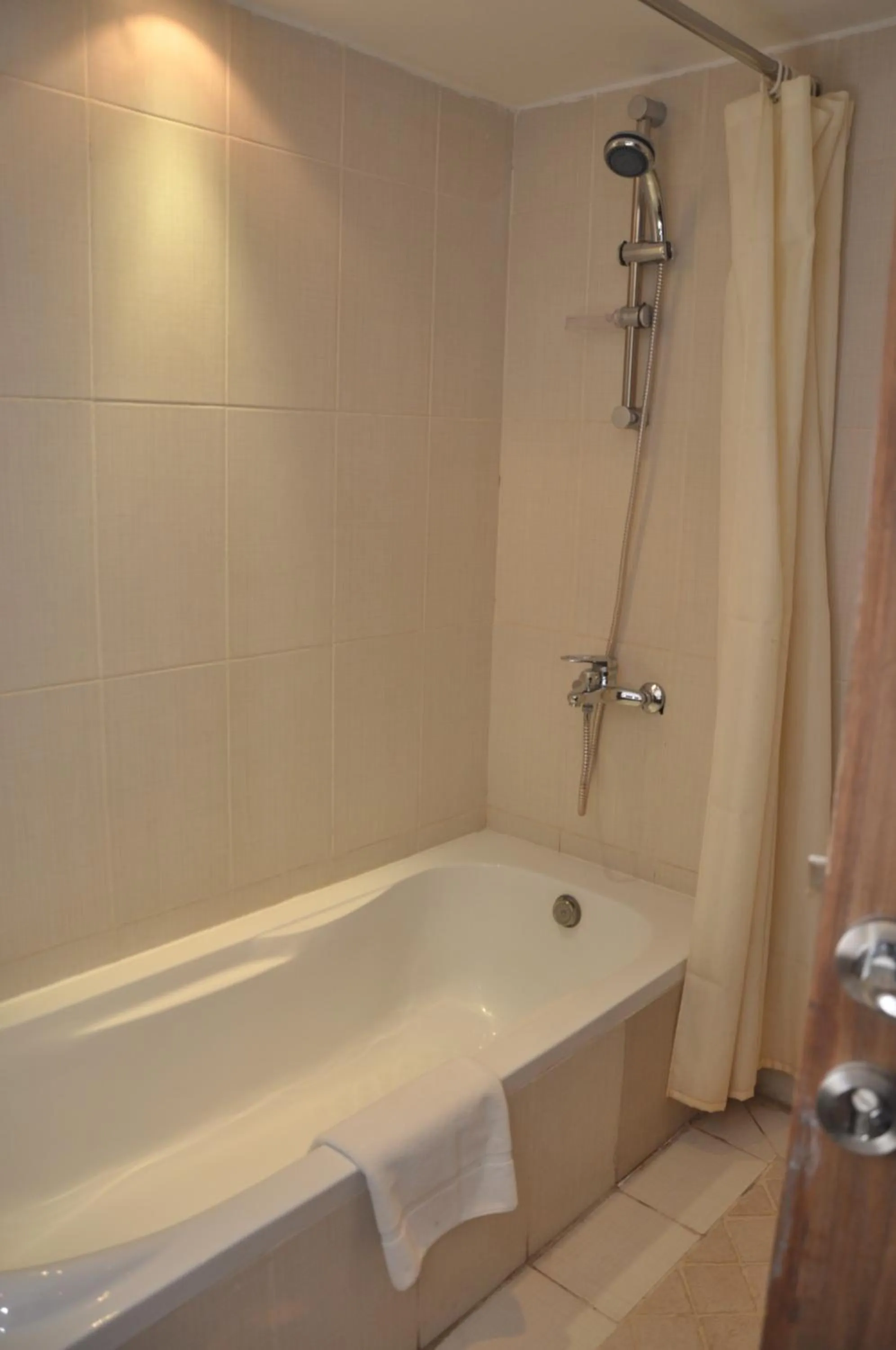 Bathroom in Reef Al Malaz International Hotel by Al Azmy