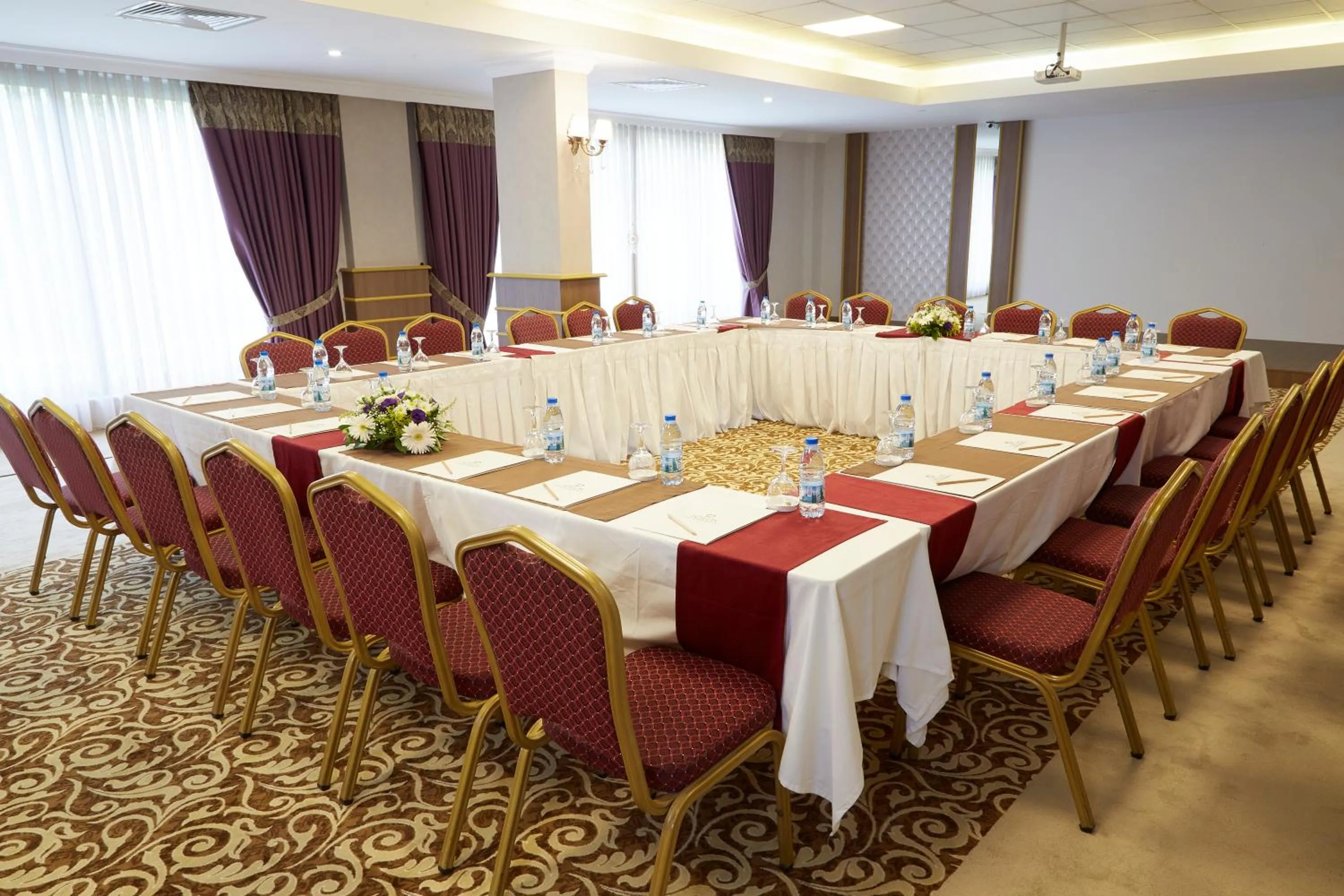 Meeting/conference room in Spilos Hotel