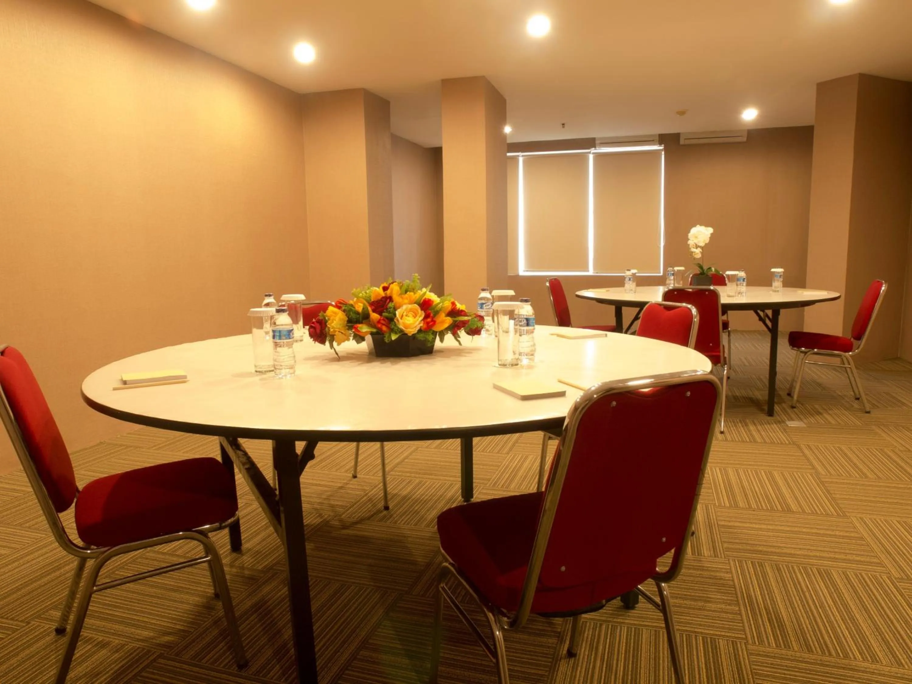 The Gloria Suites Grogol