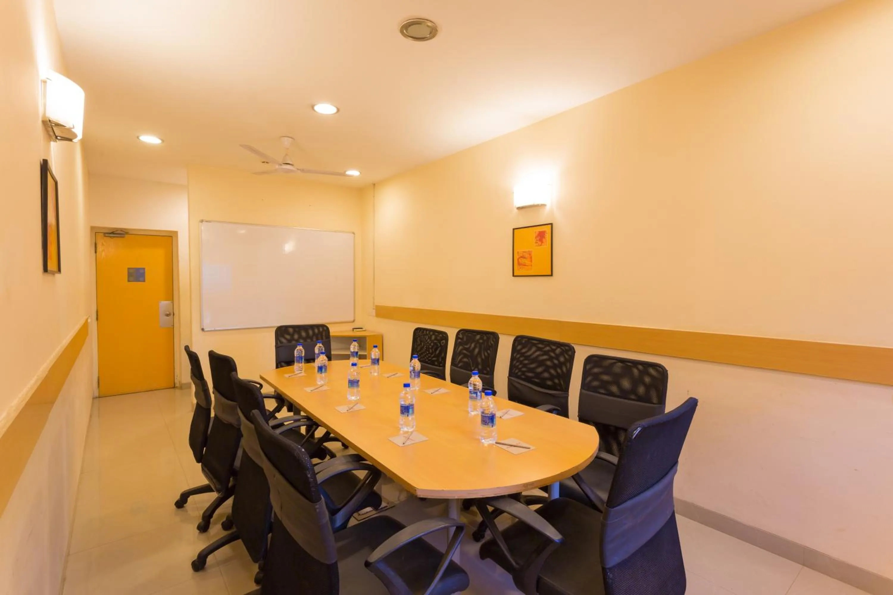 Meeting/conference room in Ginger Pune - Pimpri