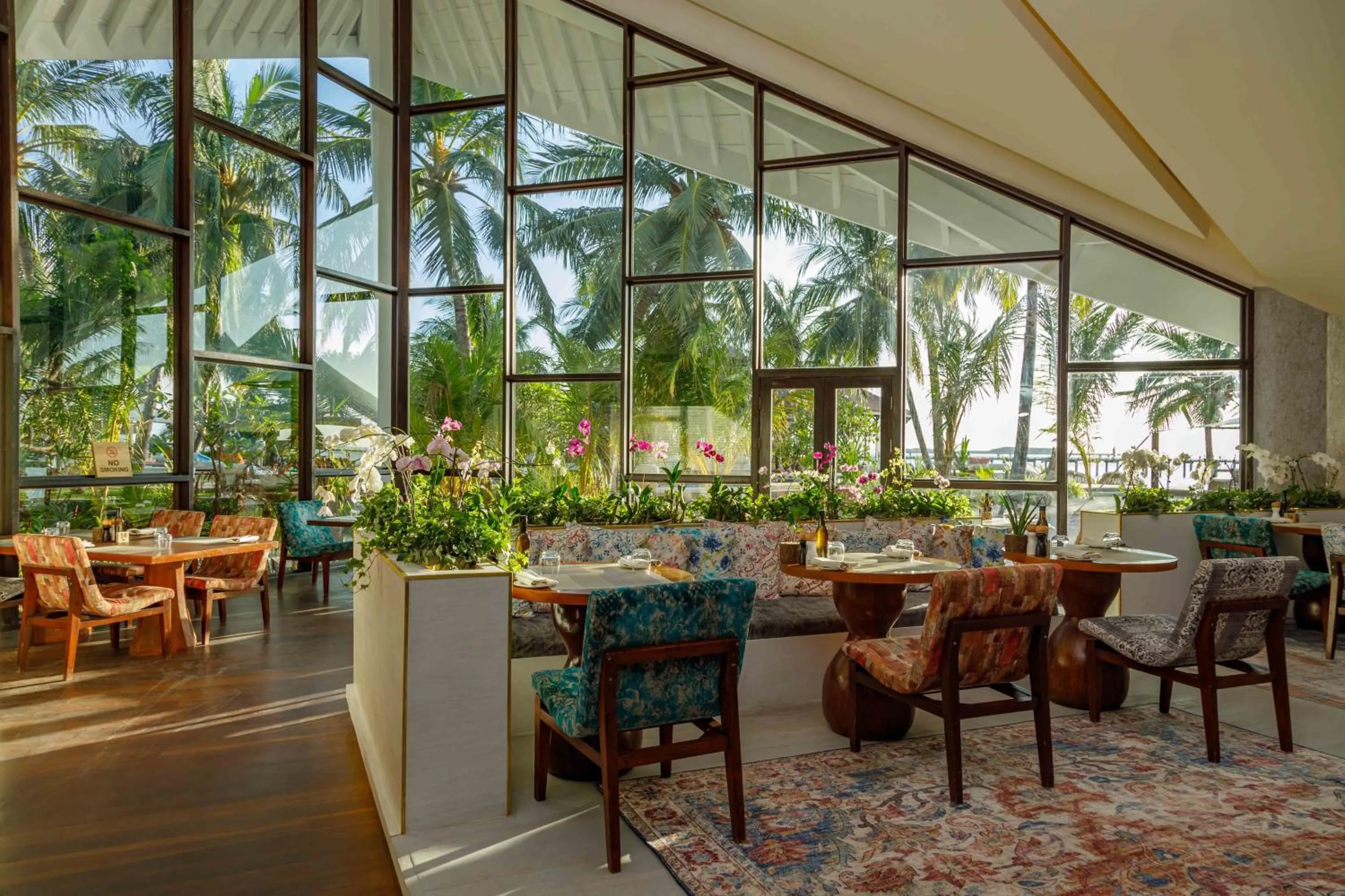 Restaurant/places to eat in OZEN RESERVE BOLIFUSHI - Luxury All Inclusive with Free Transfers