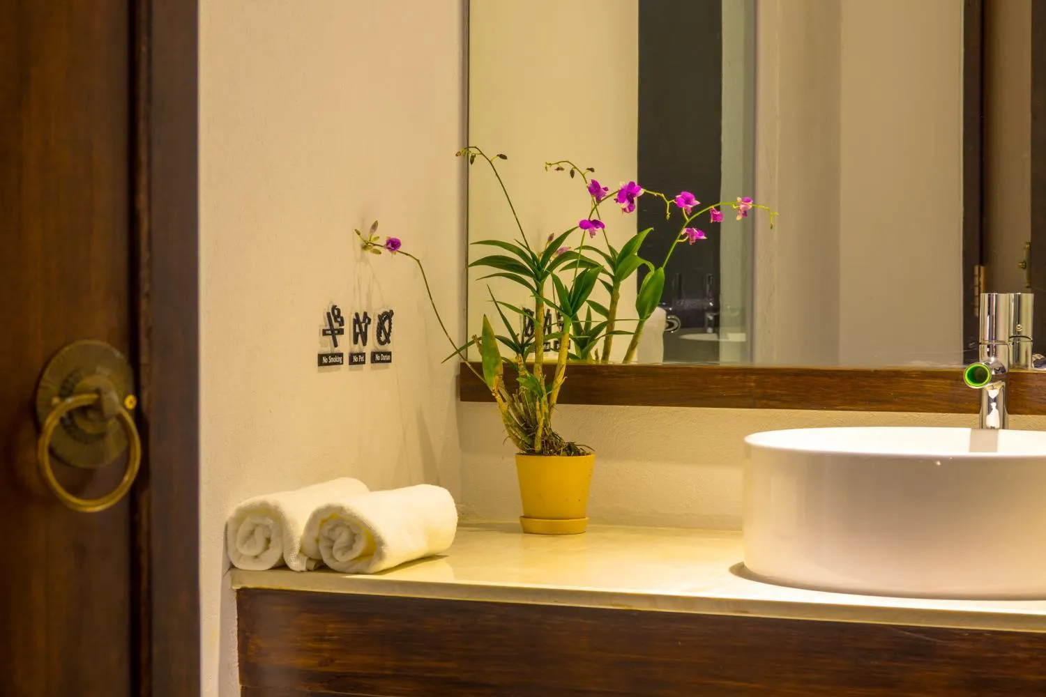 Bathroom in Villa Lantara Chiangmai