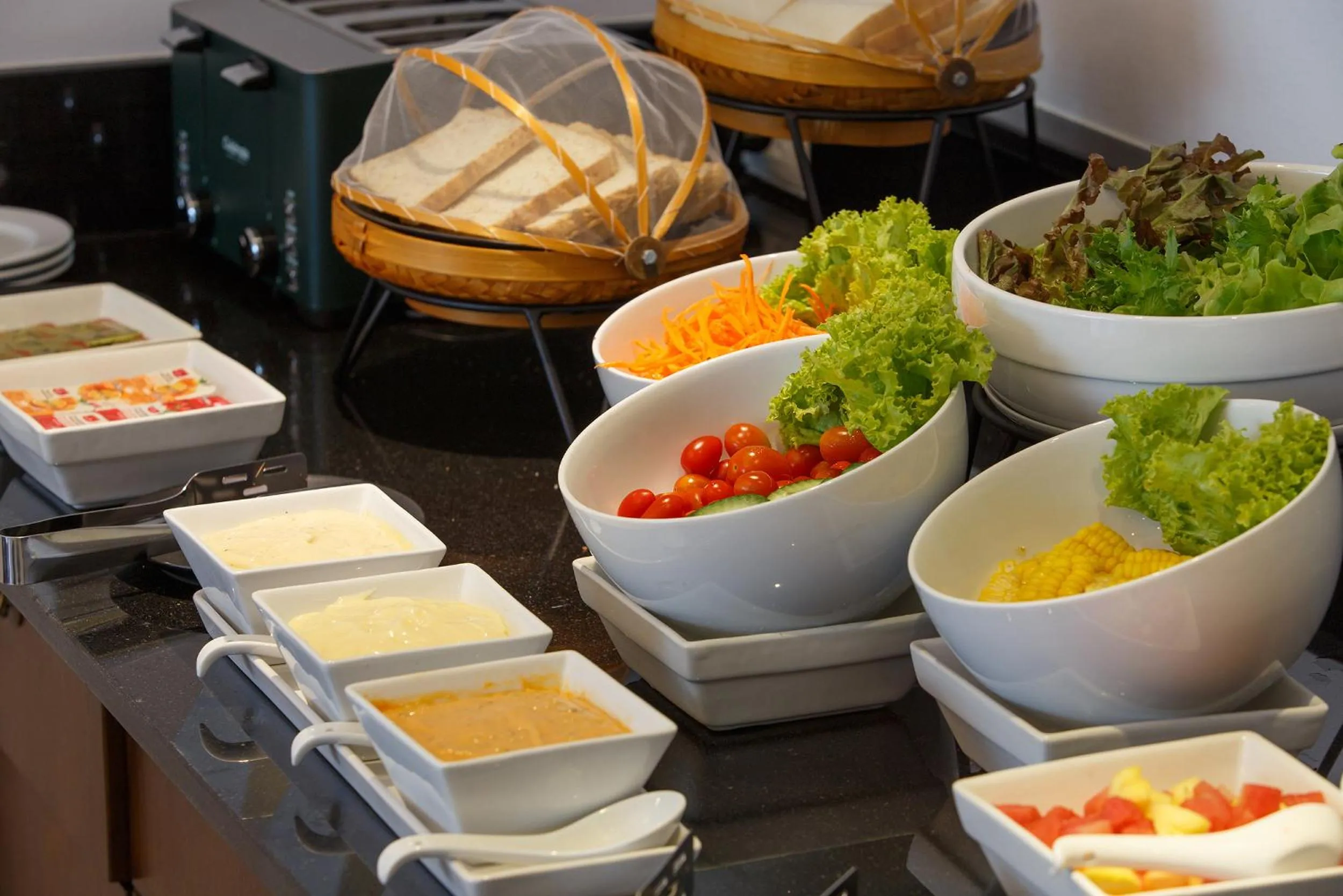 Restaurant/places to eat in Villa Lantara Chiangmai