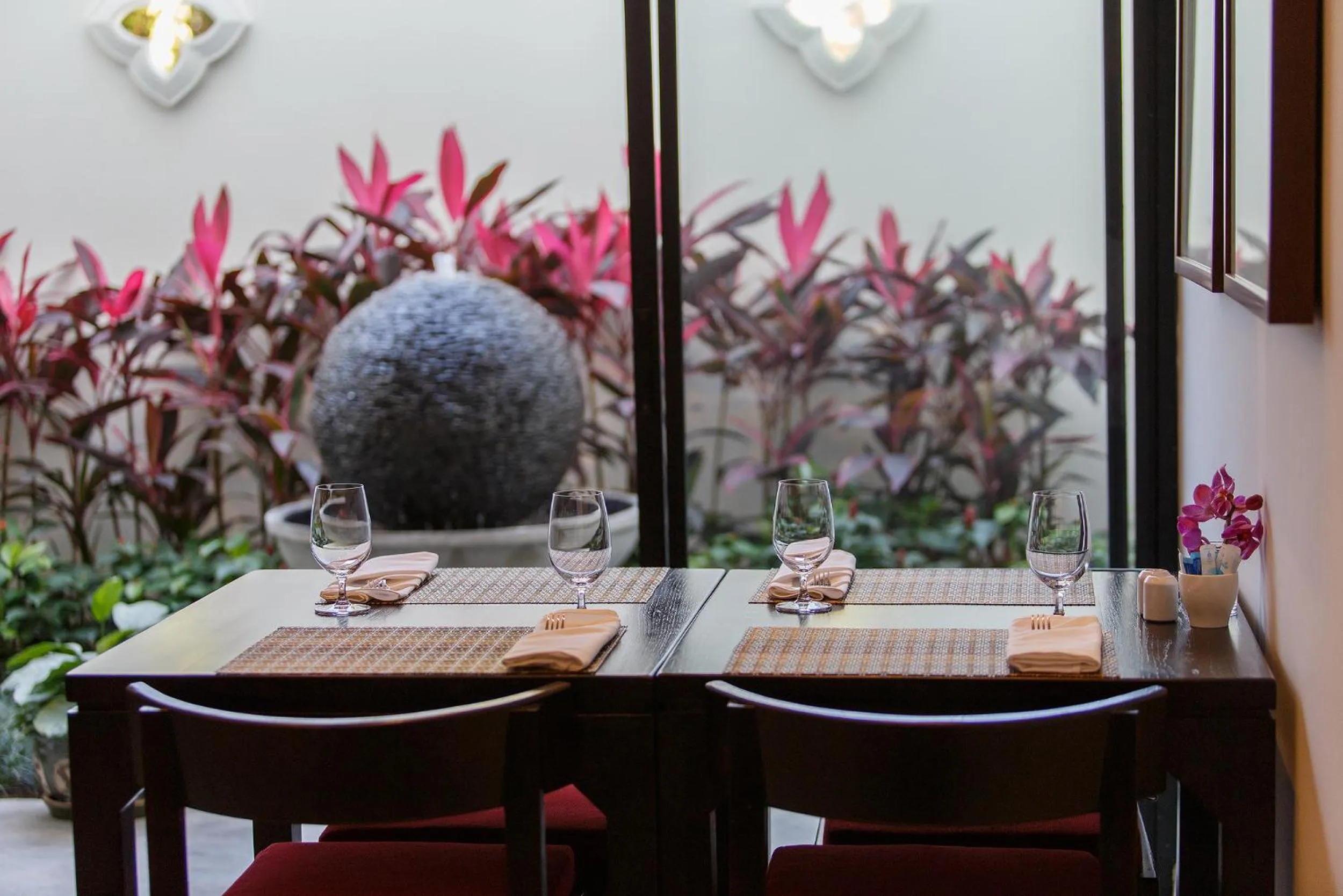 Restaurant/places to eat in Villa Lantara Chiangmai