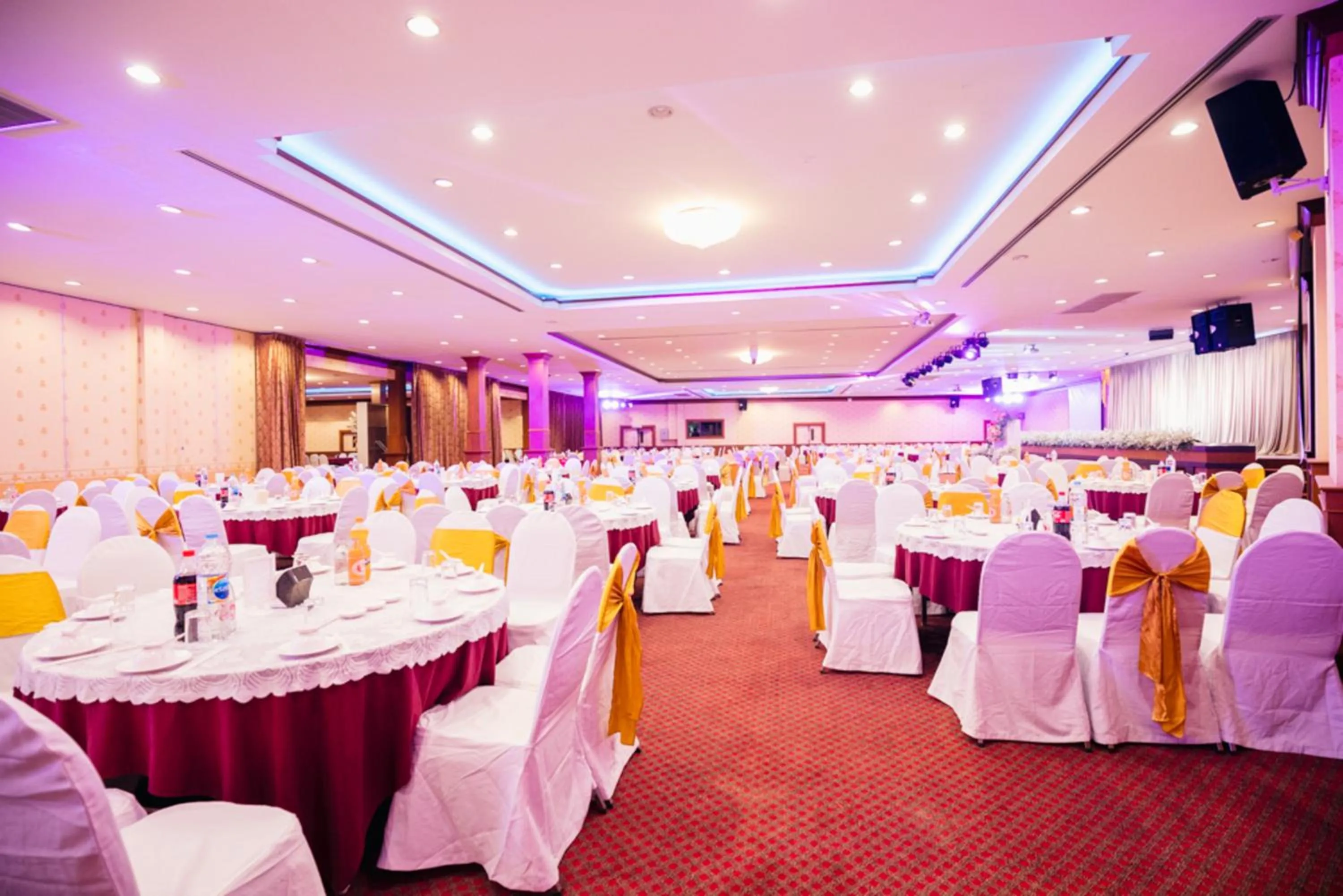 wedding in Chumphon Gardens Hotel