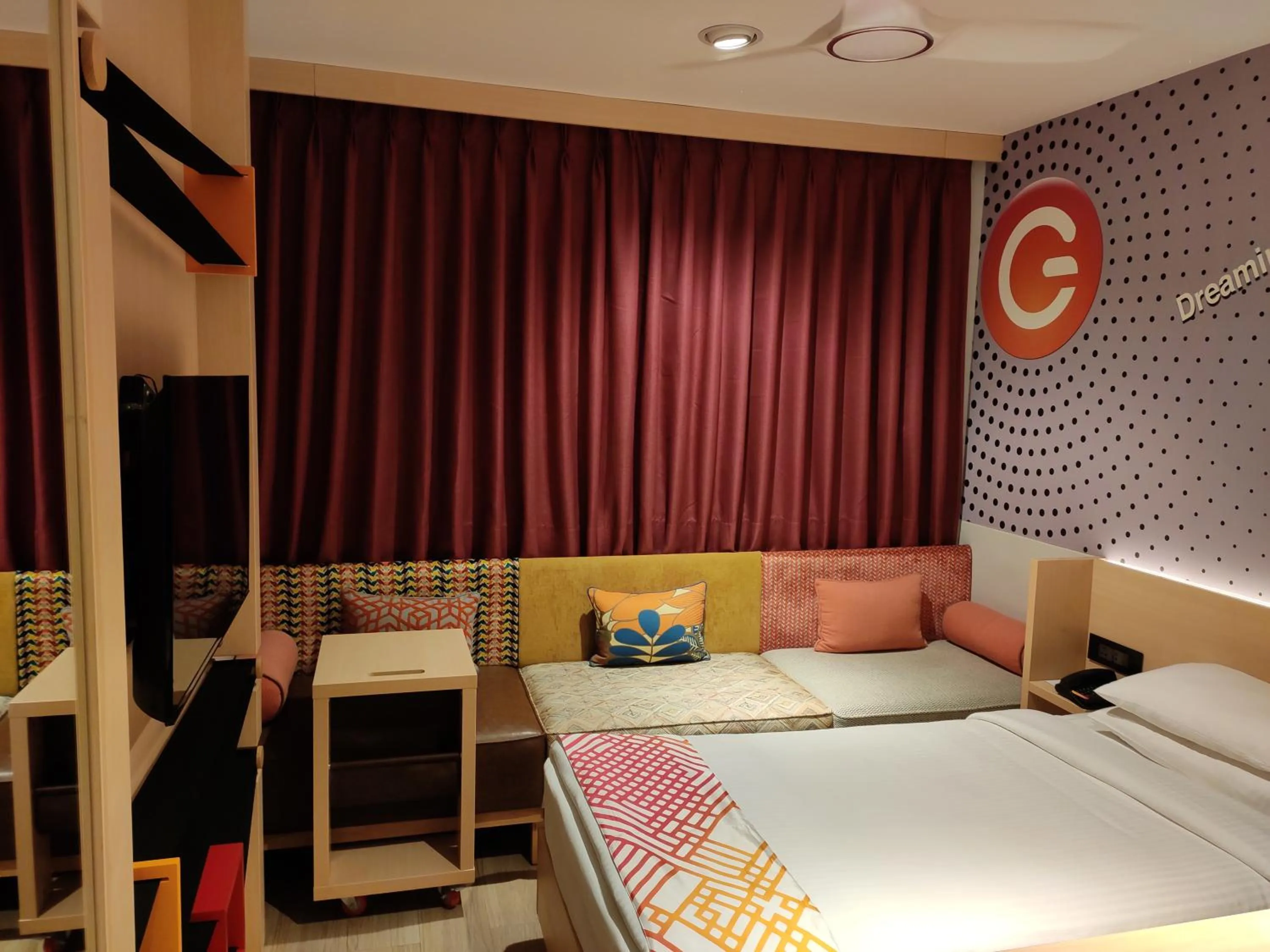 Bed in Ginger Goa, Panjim