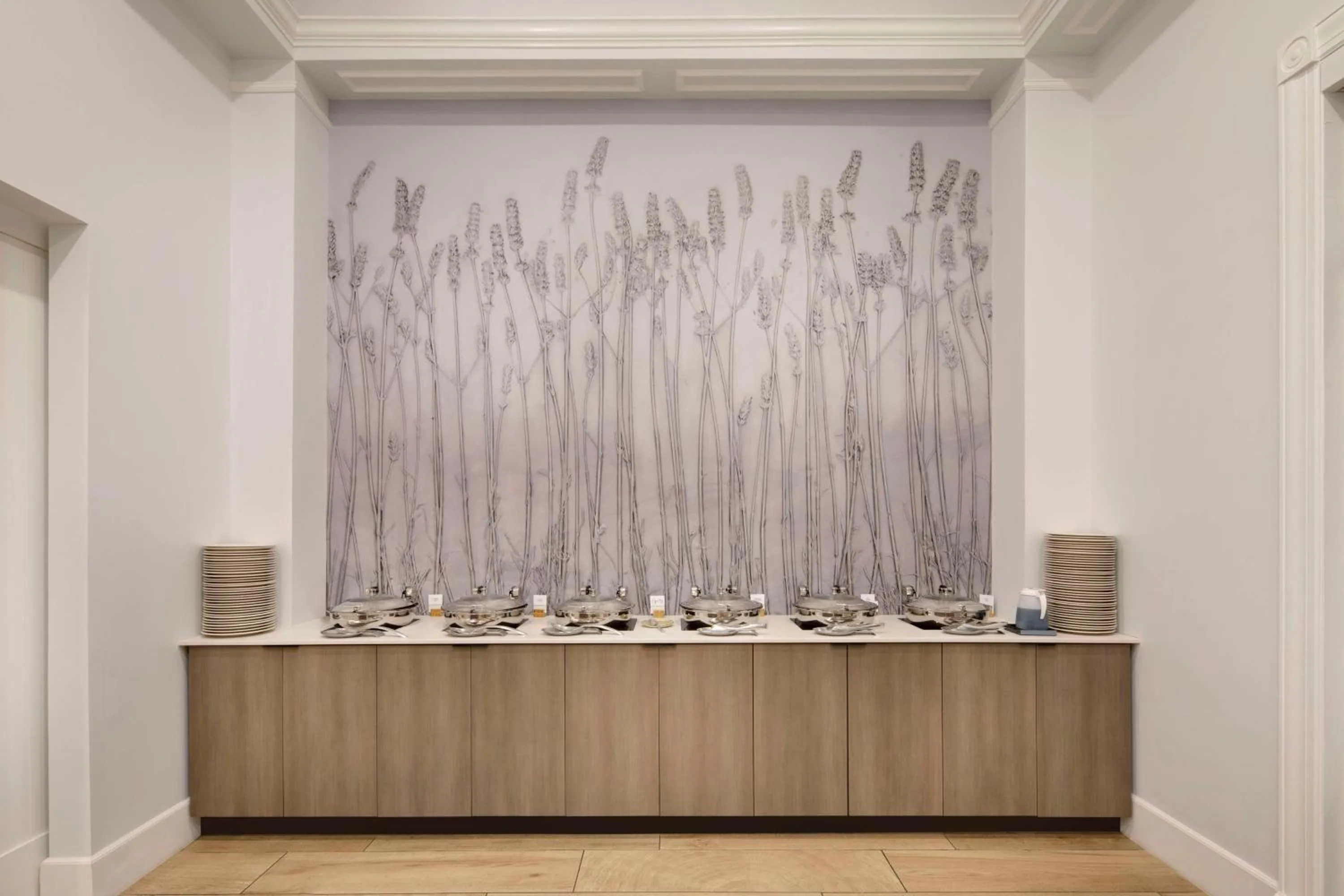 Restaurant/places to eat in DoubleTree by Hilton Atlanta/Roswell - Alpharetta Area