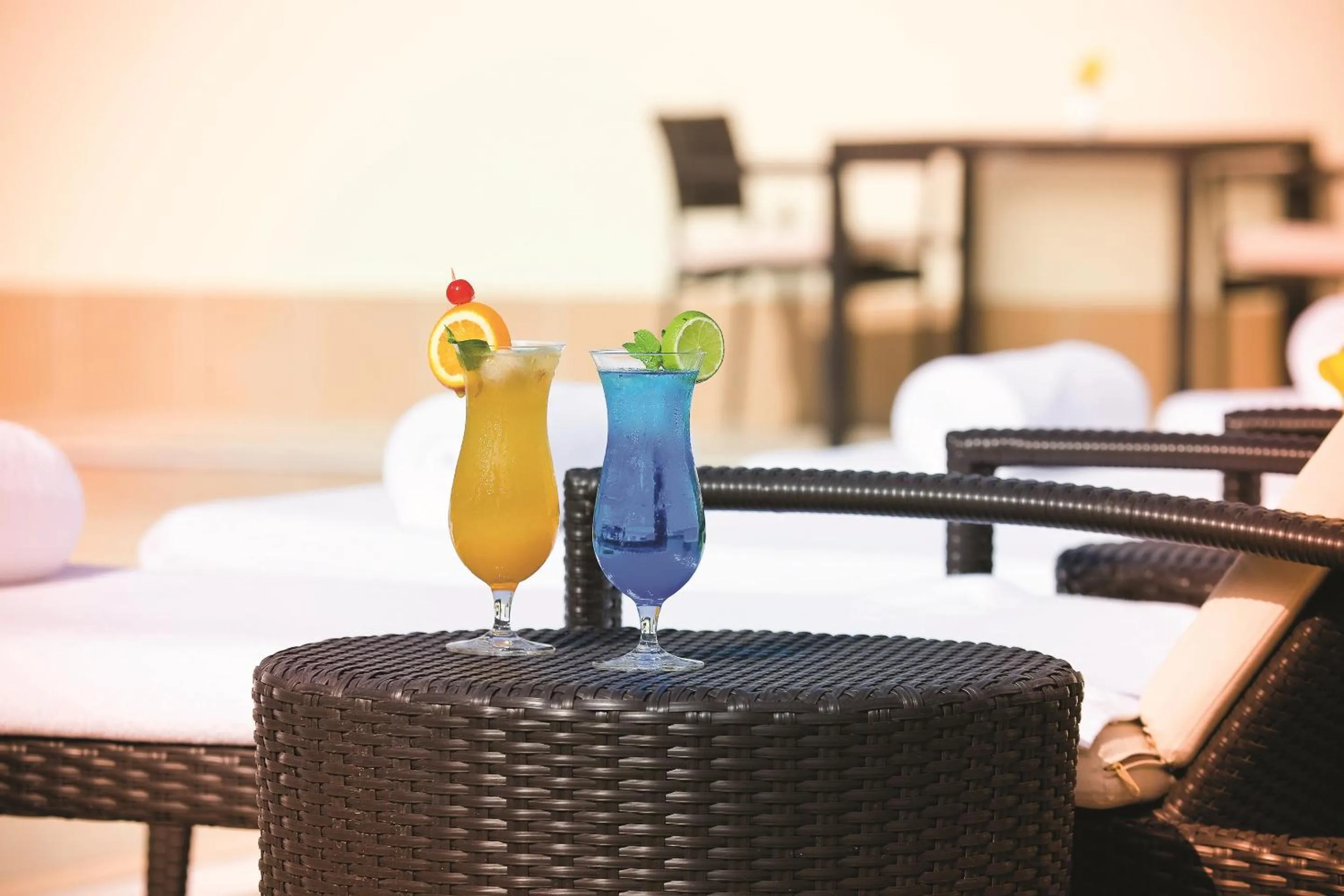 Swimming pool in Avani Deira Dubai Hotel