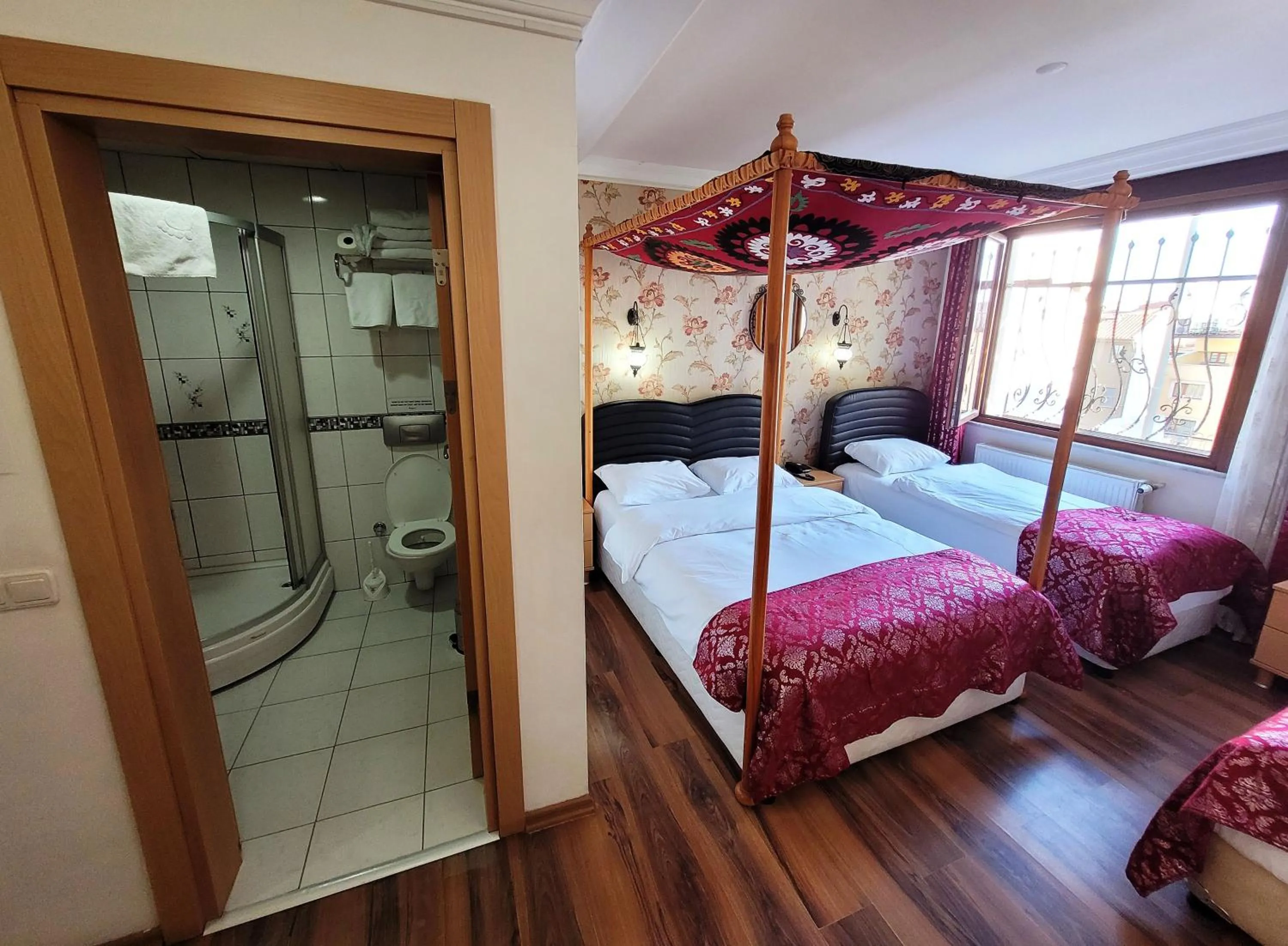 Bedroom, Bed in Marmara Guesthouse
