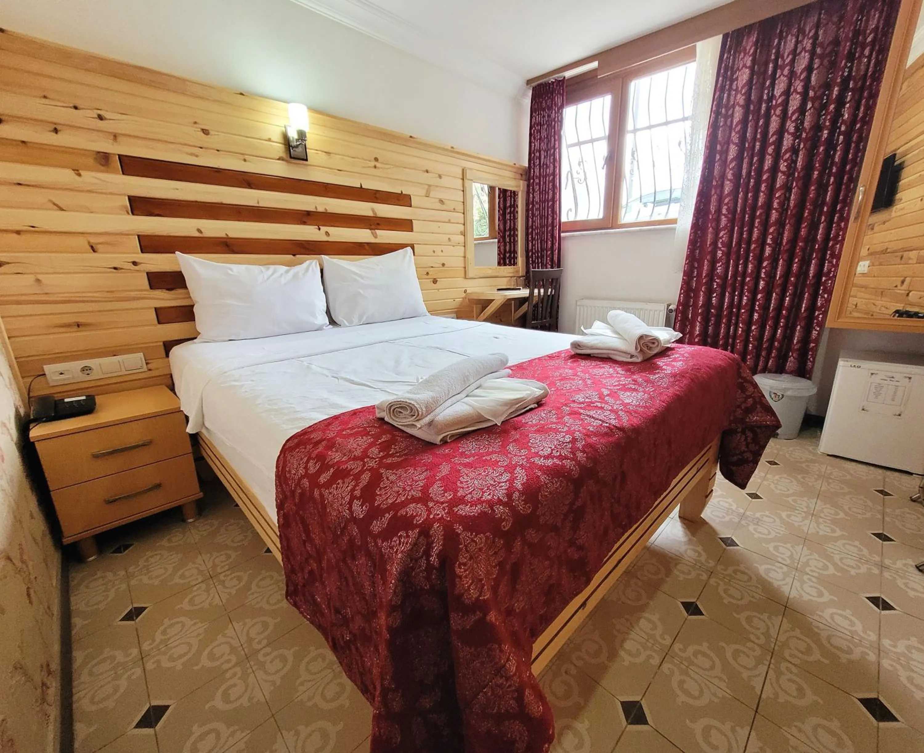 Bedroom, Bed in Marmara Guesthouse