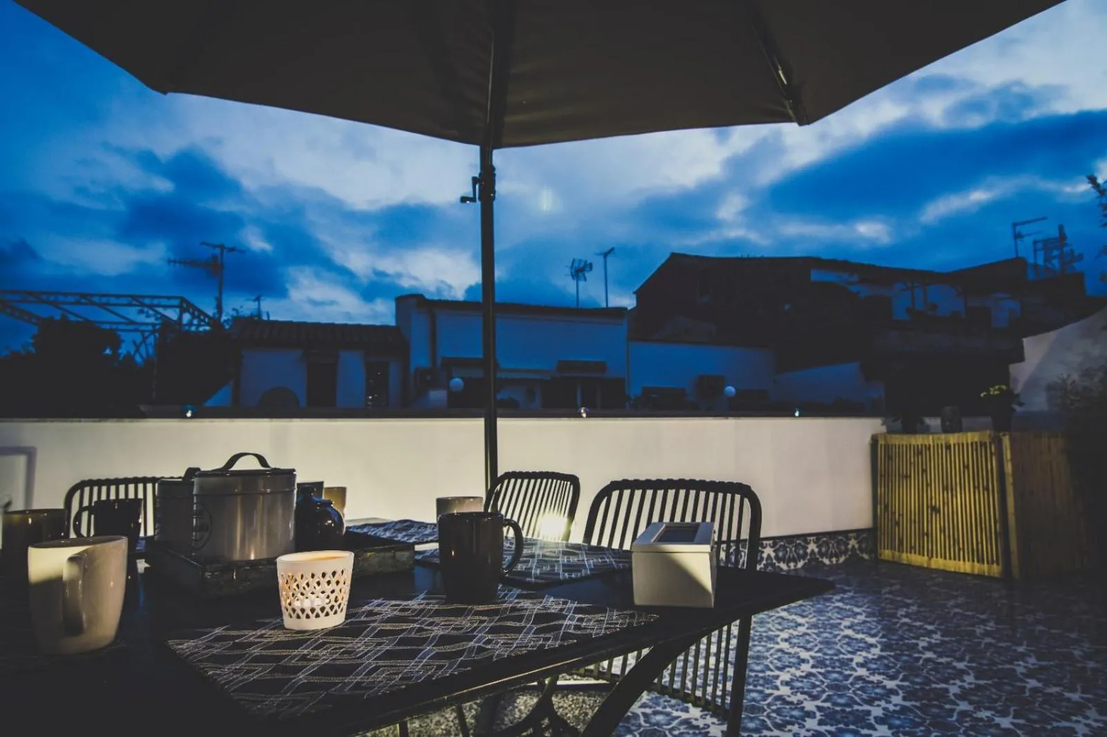 Property building in Ad Hoc Rooms