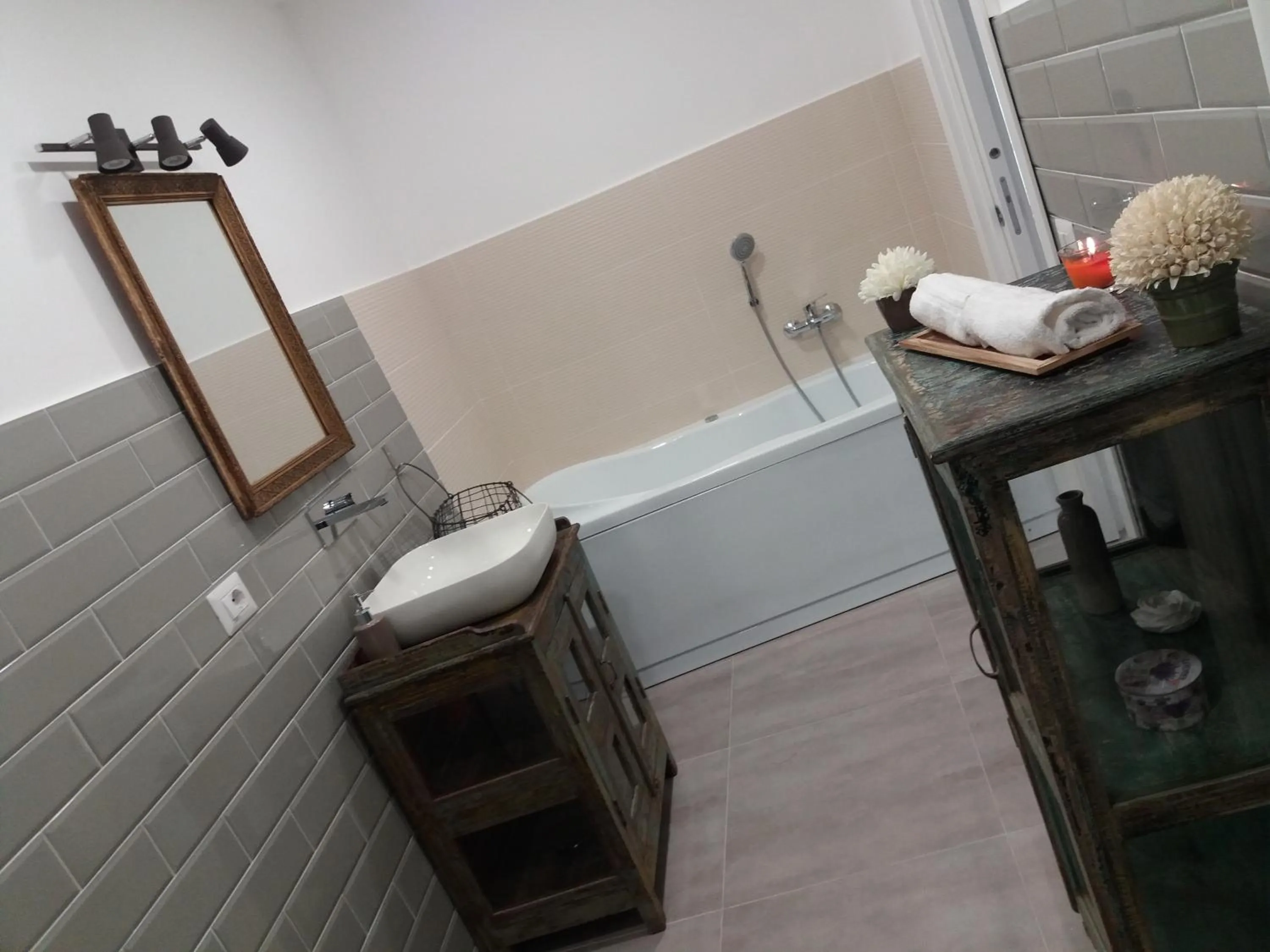 Bathroom in Ad Hoc Rooms