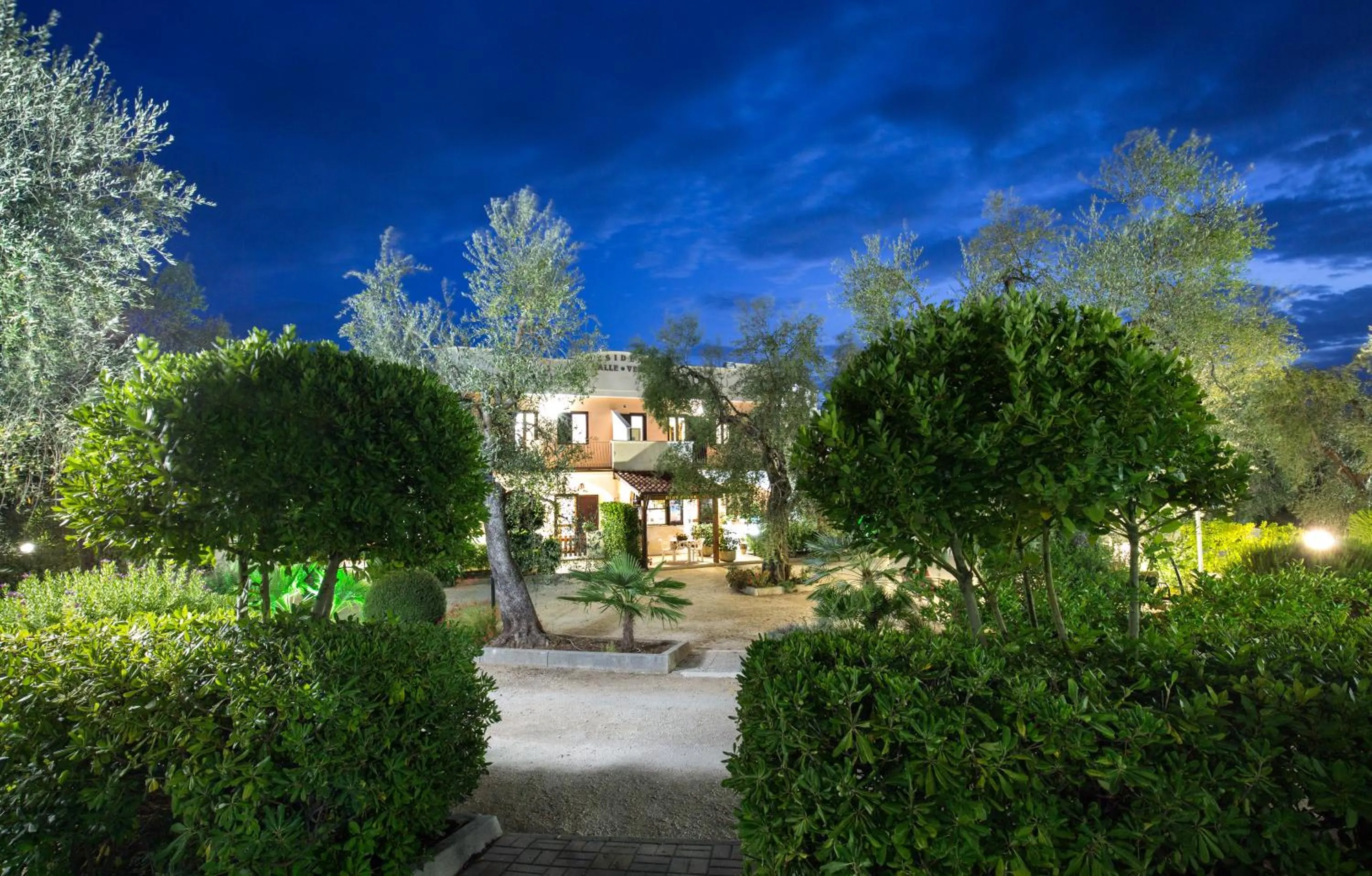 Property building in Residence Valleverde