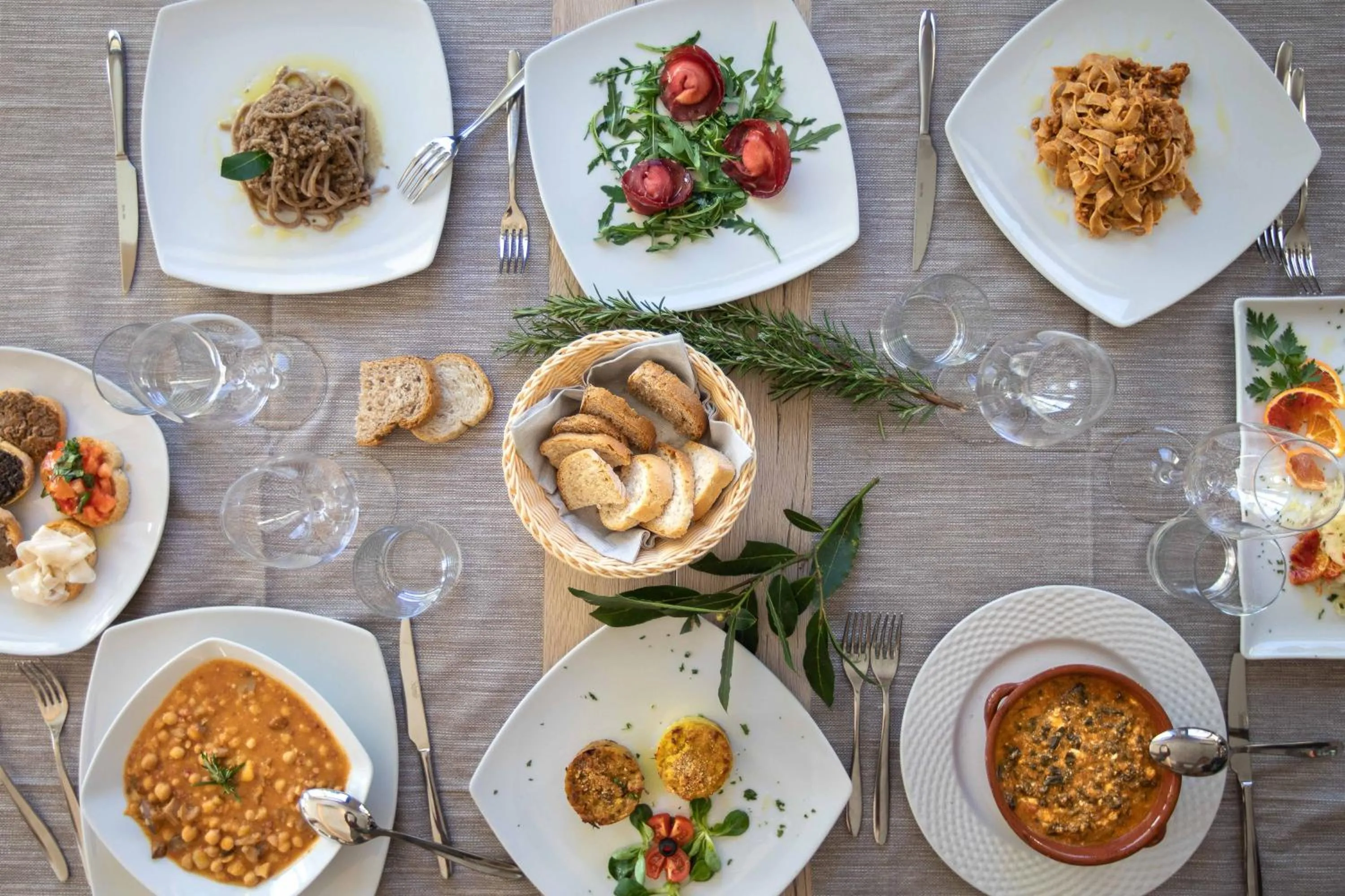 Lounge or bar in Terme Di Sorano Resort