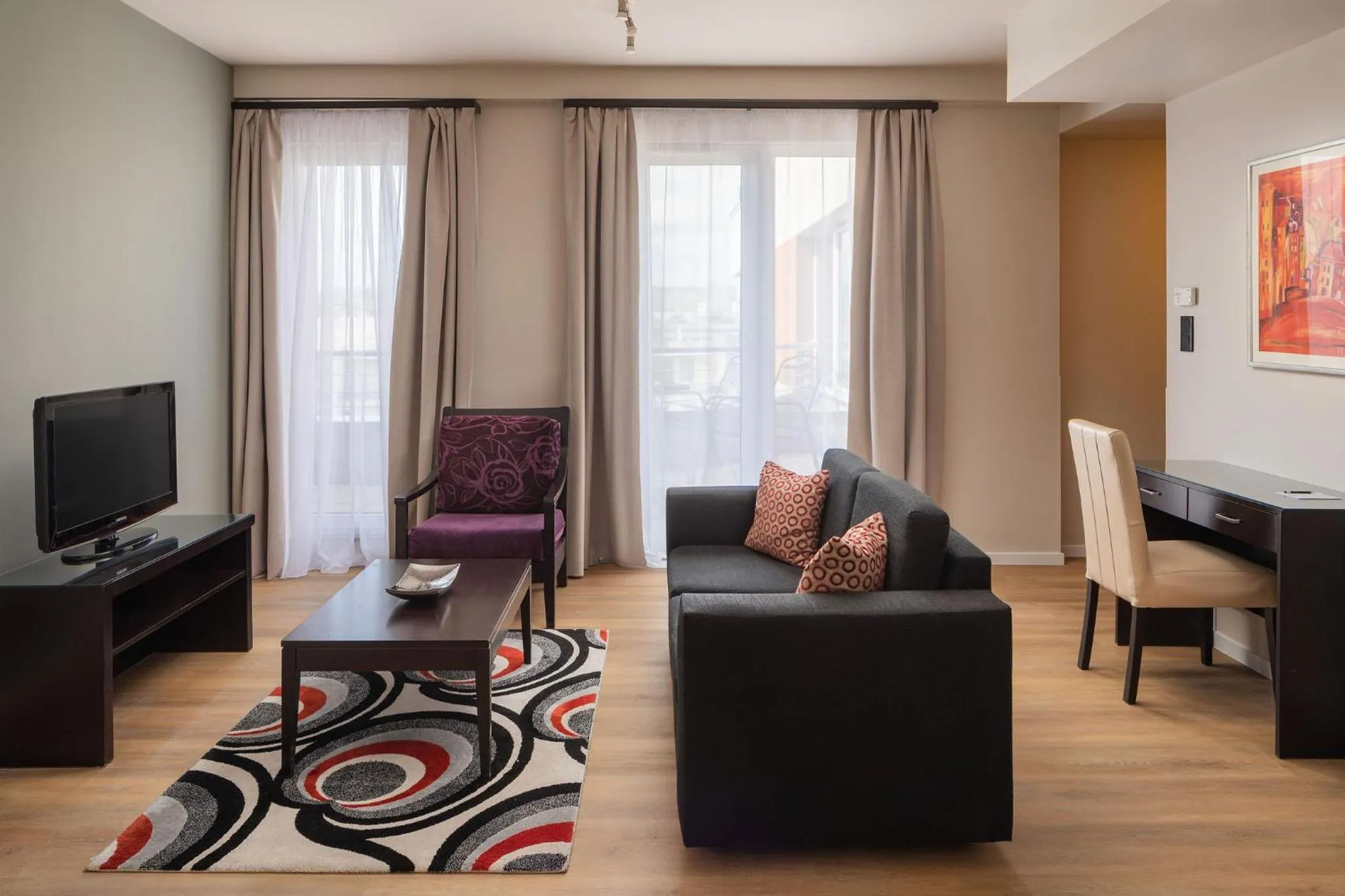 TV and multimedia in Escala Hotel & Suites