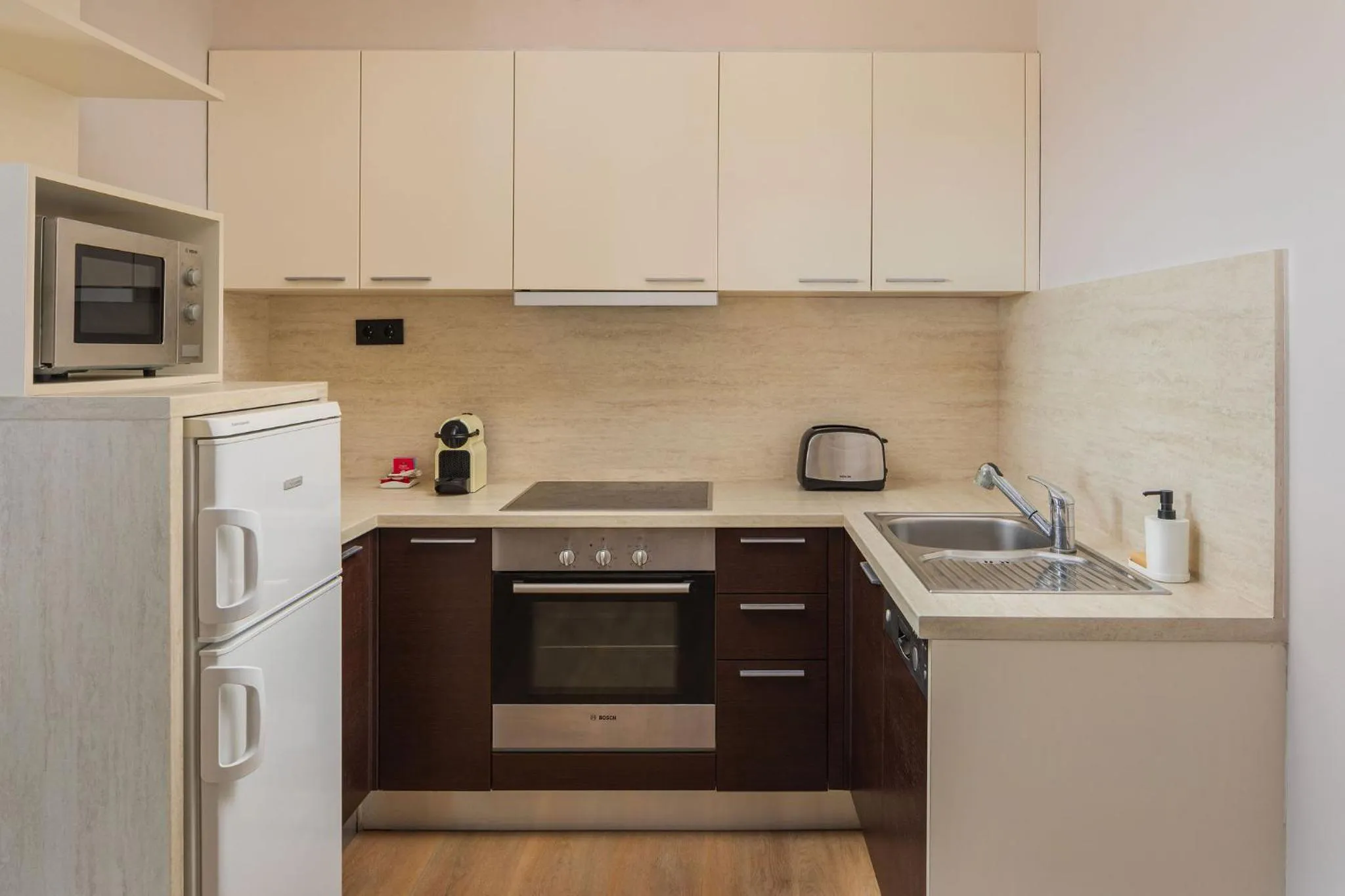 kitchen in Escala Hotel & Suites