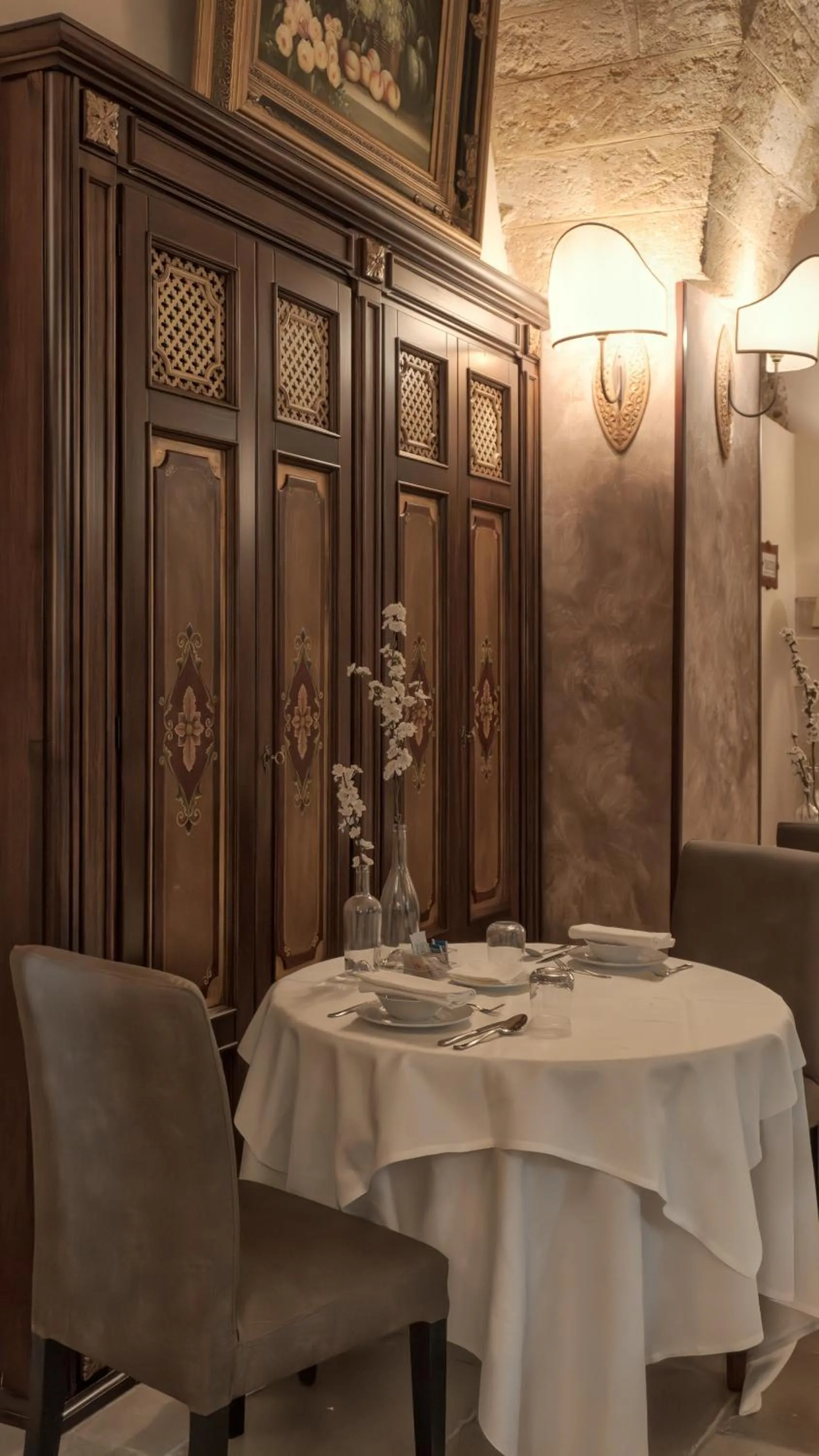 hair dresser in Kelina Charme Hotel by Cantine Due Palme