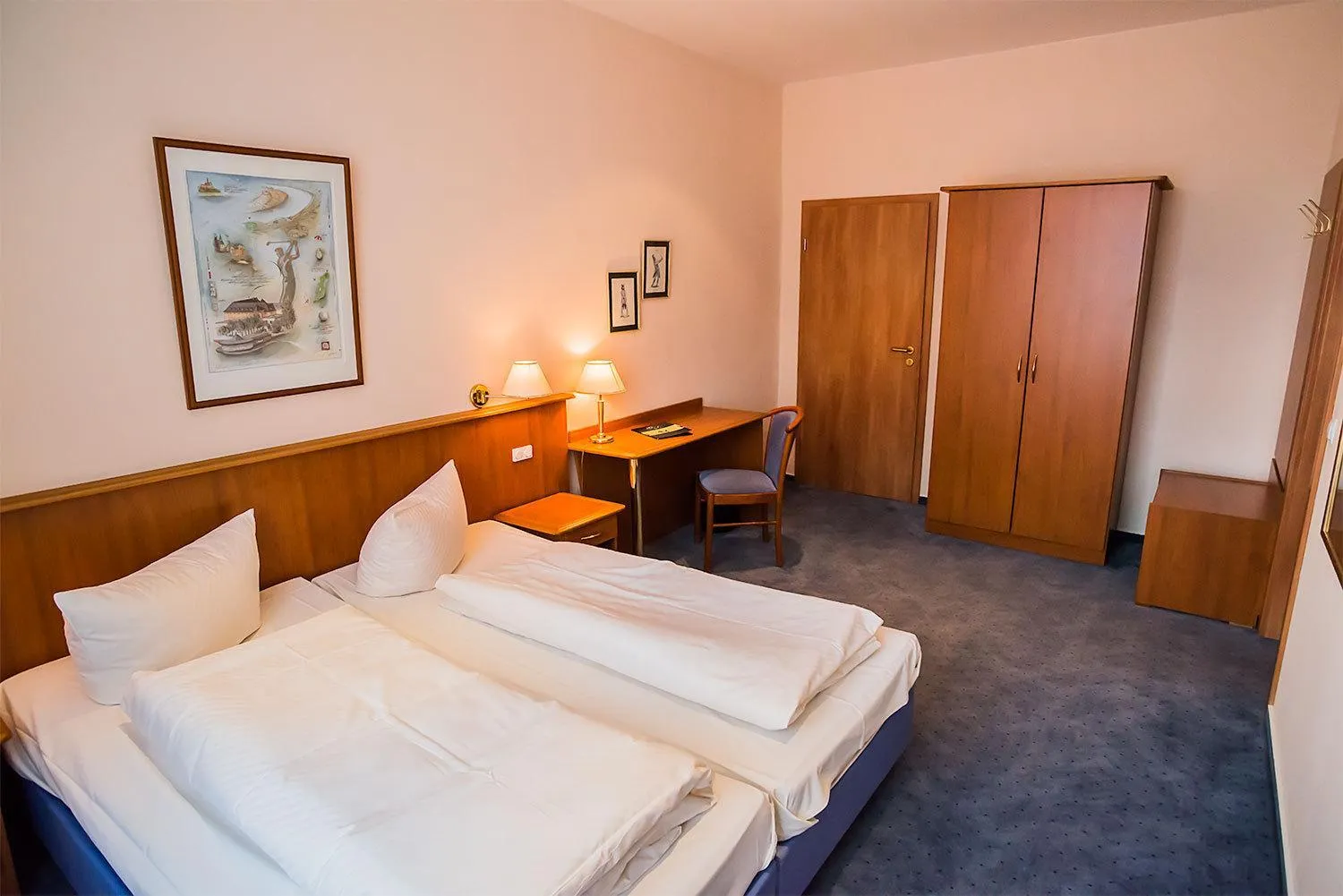 Photo of the whole room, Bed in Golfhotel Denzerheide