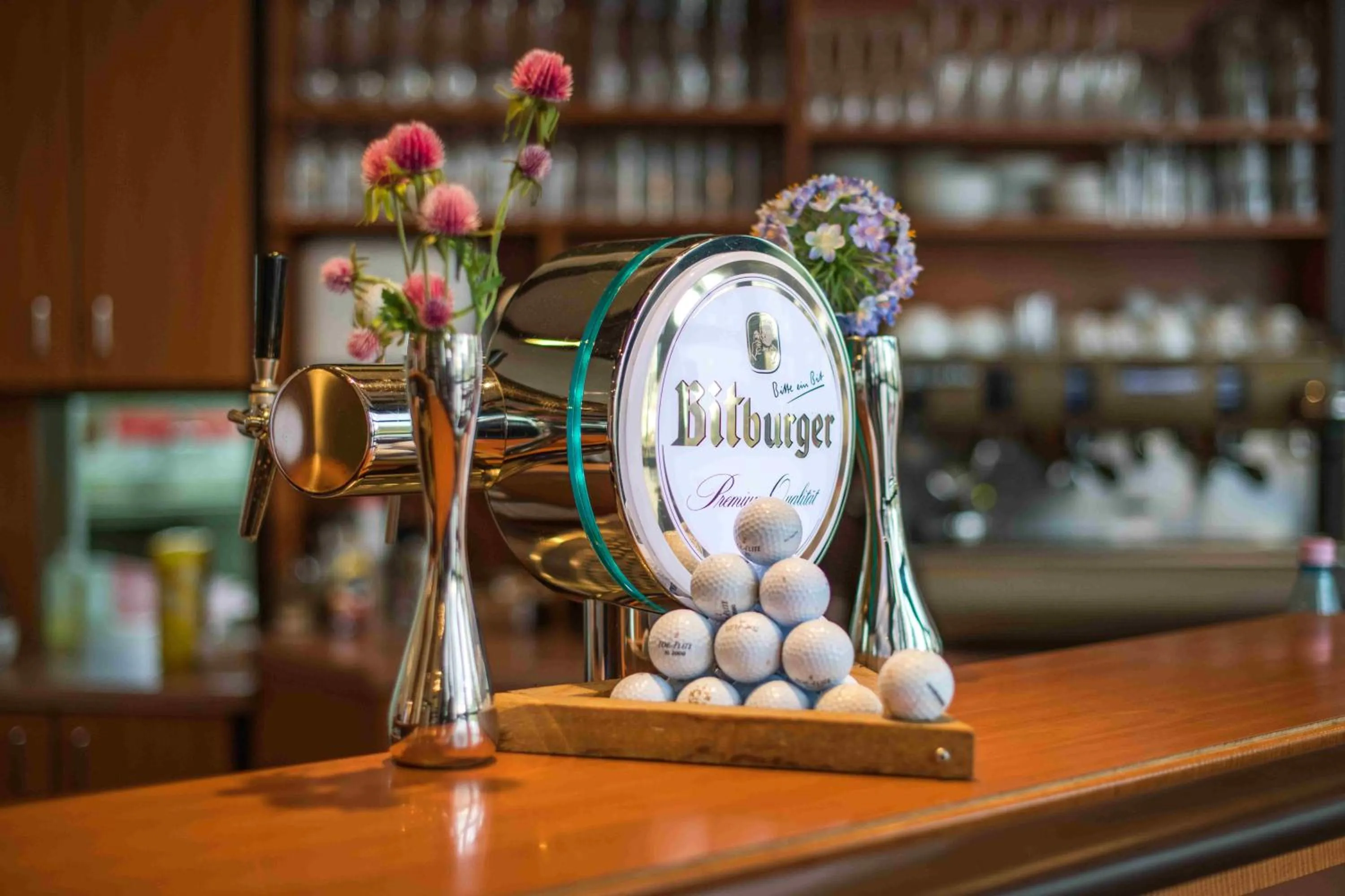 Lounge or bar in Golfhotel Denzerheide