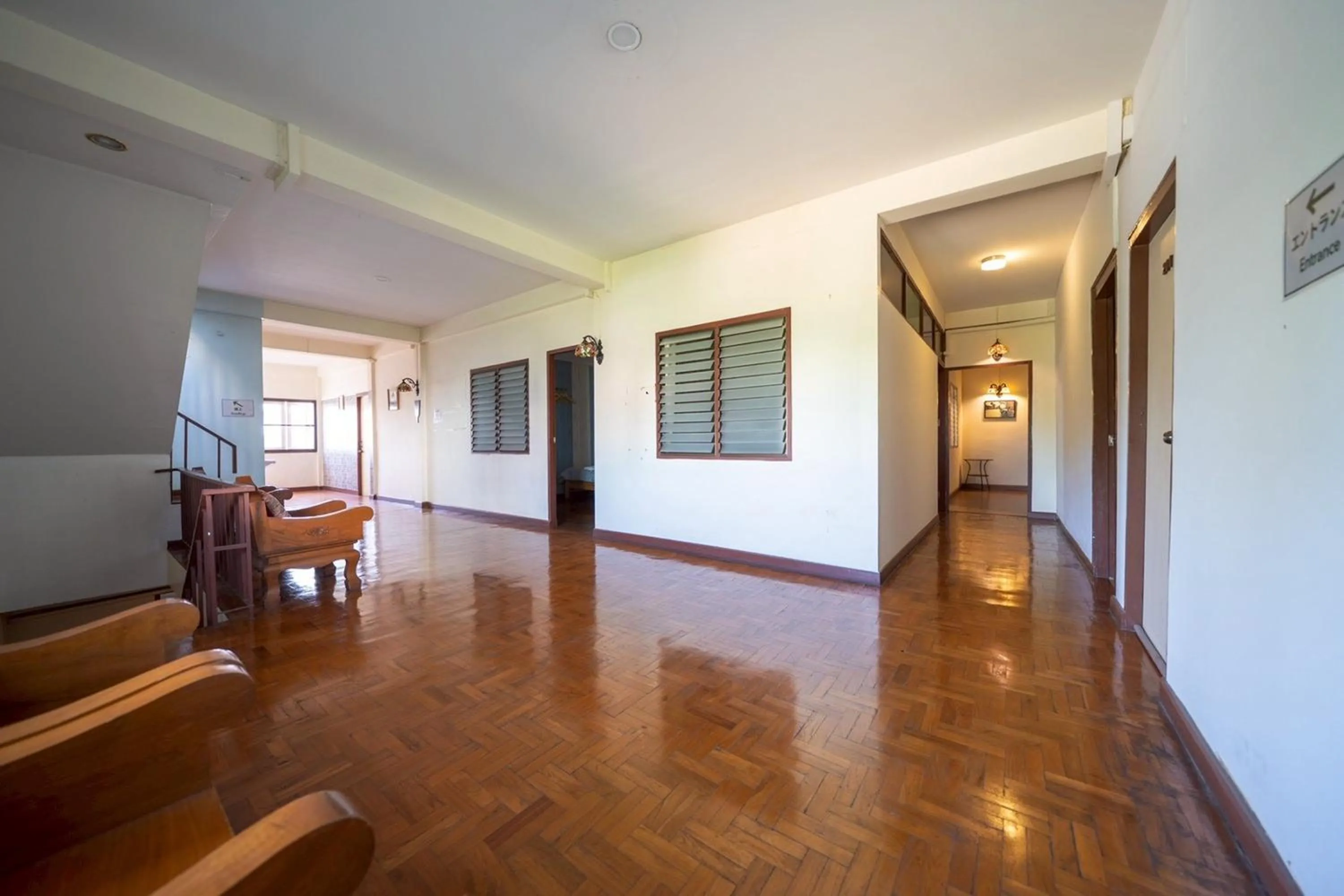 Living room in Koenji Guest House & Bar Chiang Mai