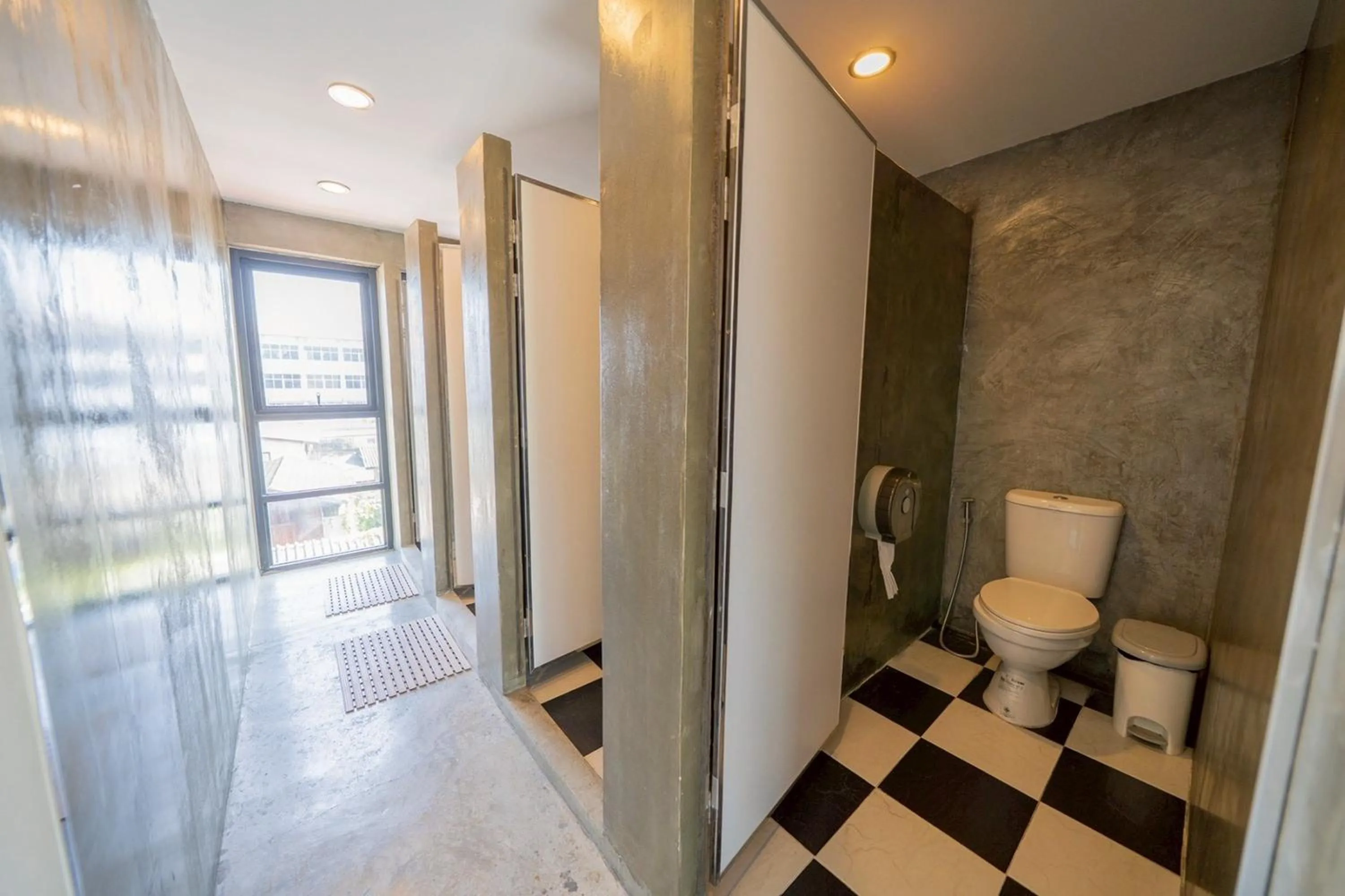 Bathroom in Koenji Guest House & Bar Chiang Mai