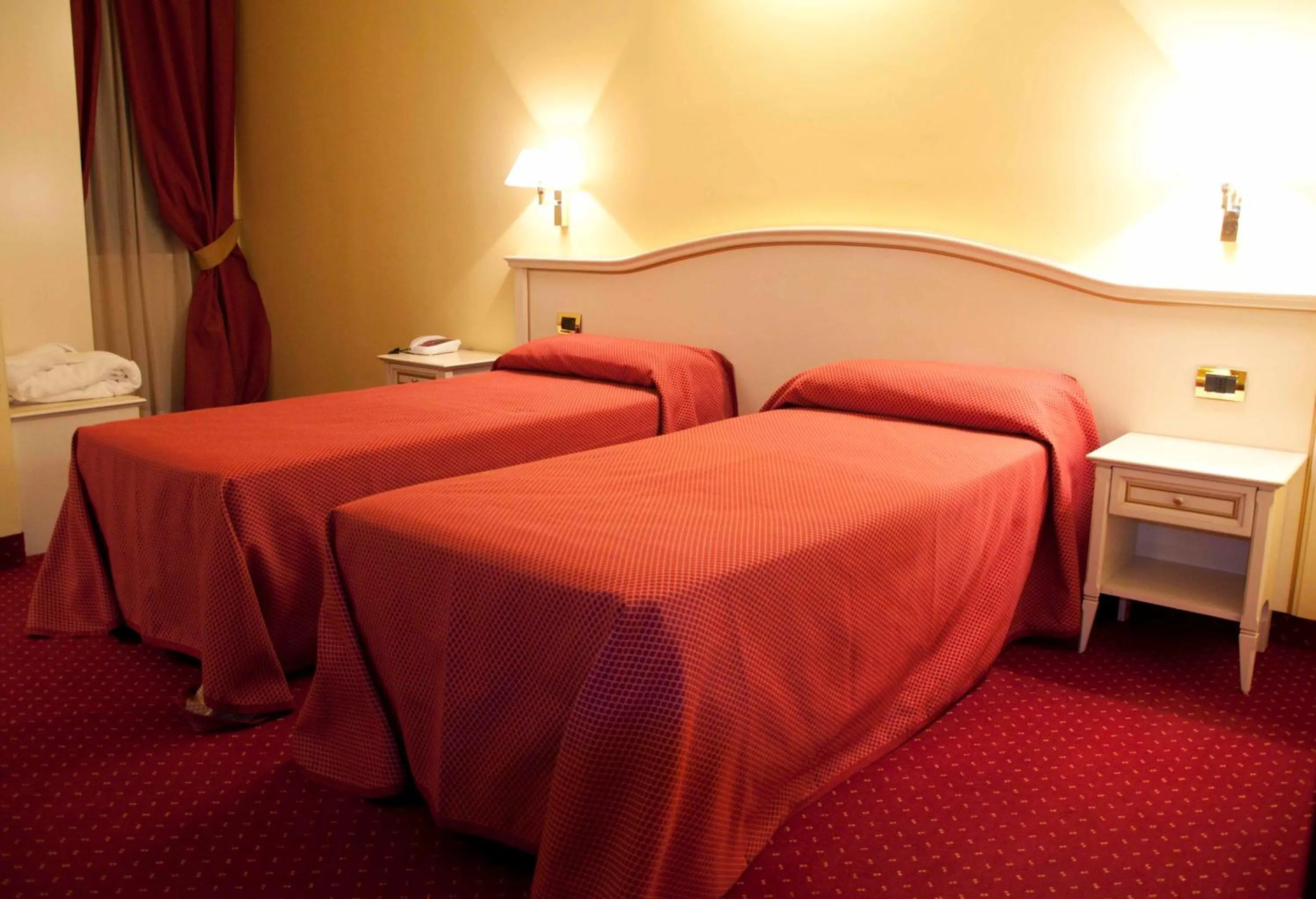 Bedroom, Bed in Hotel Il Duca Del Sannio