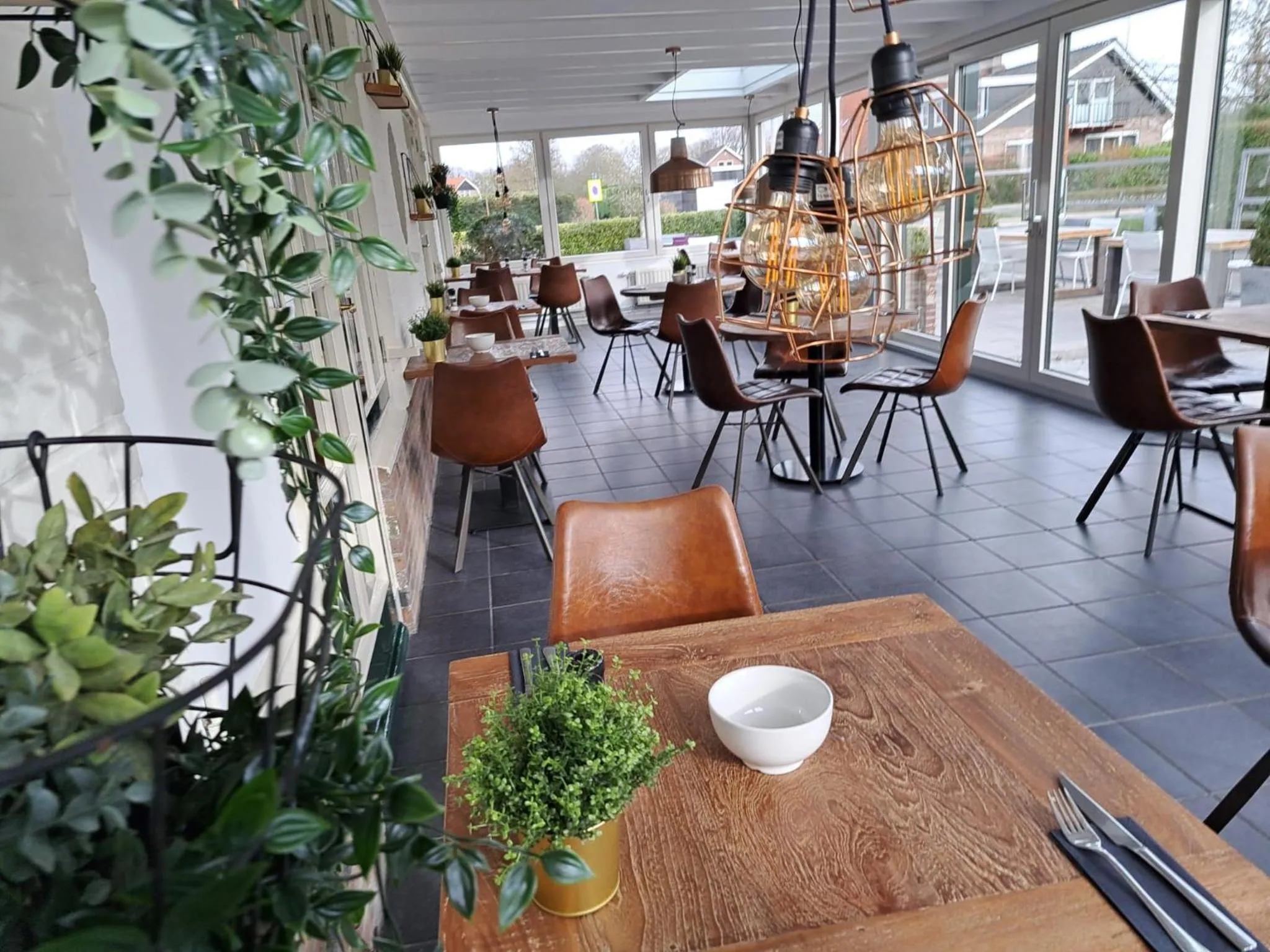 Buffet breakfast in Strandhotel Dennenbos