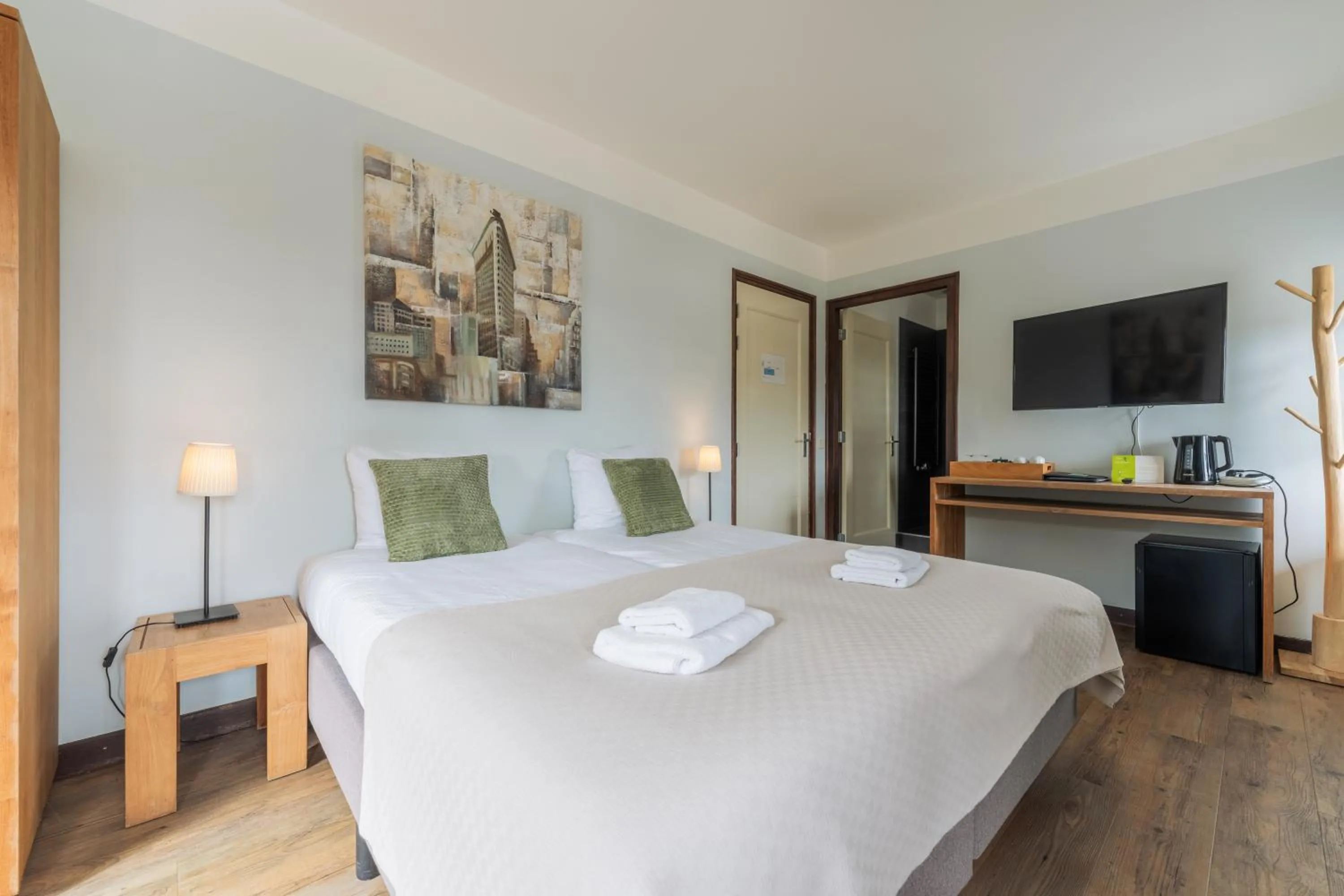 Bed in Strandhotel Dennenbos