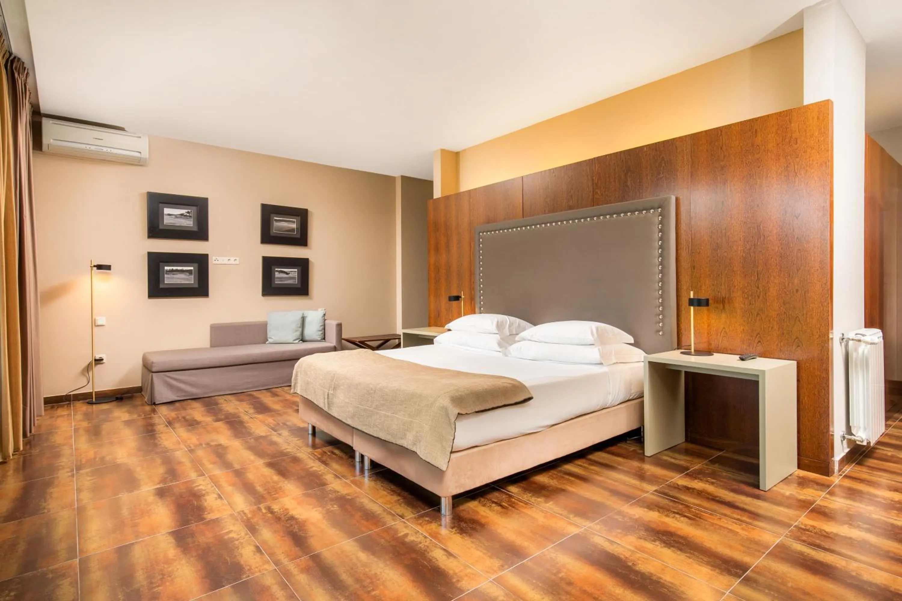 Bed in NAU Morgado Golf & Country Club