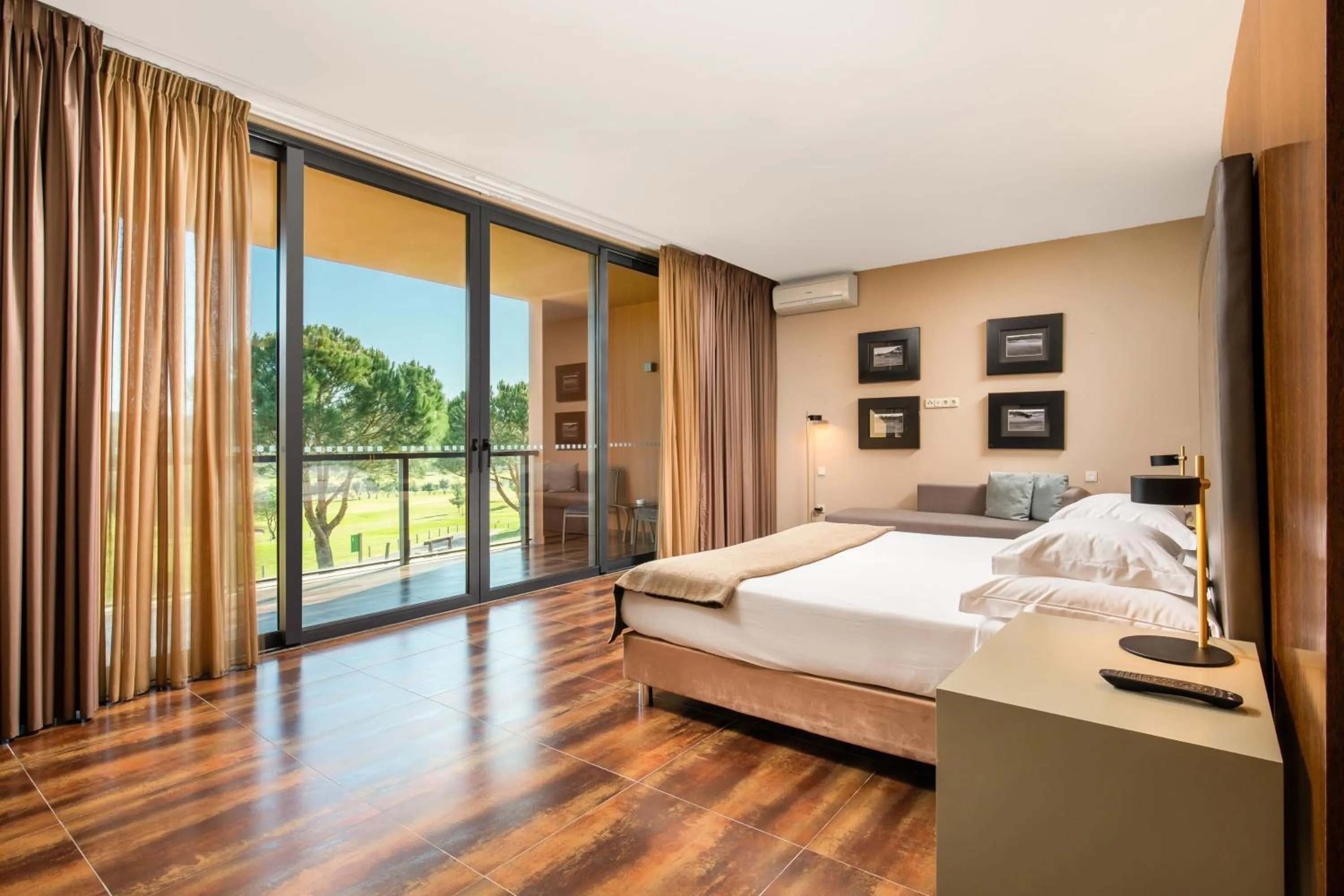 Bed in NAU Morgado Golf & Country Club