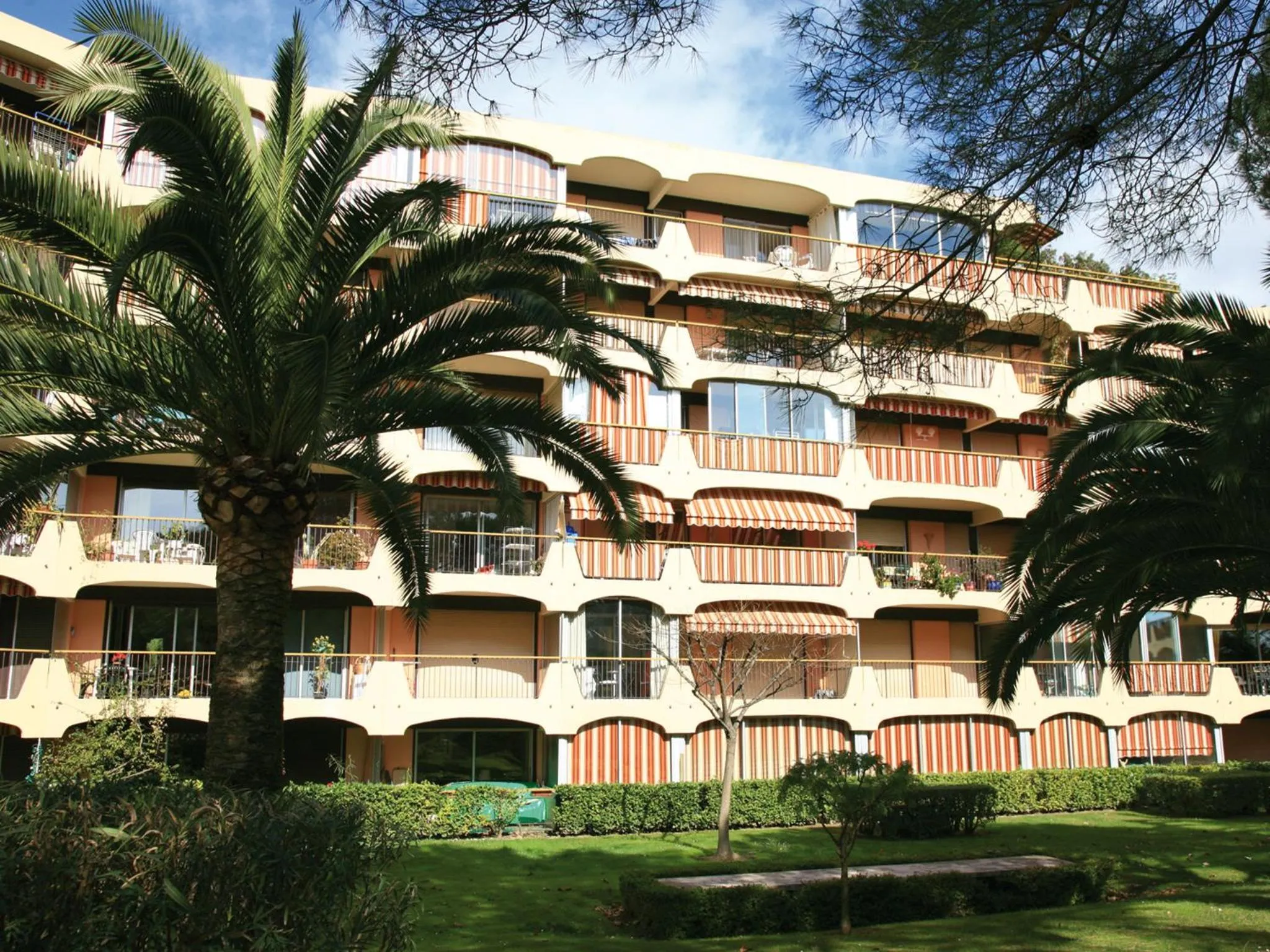 Facade/entrance in Lagrange Vacances Les Trois Rivières