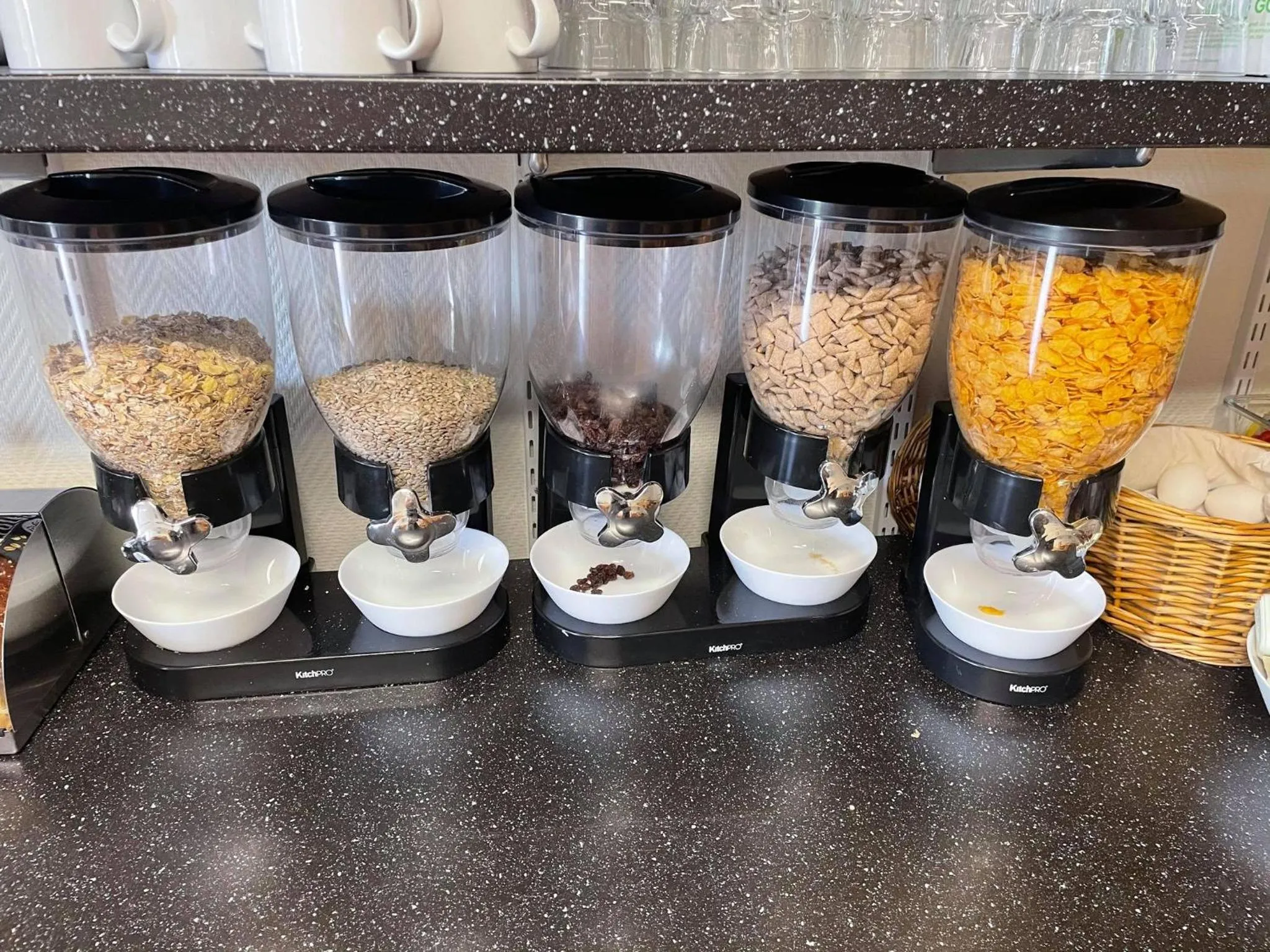 Breakfast in Brålanda Hotell och Vandrarhem