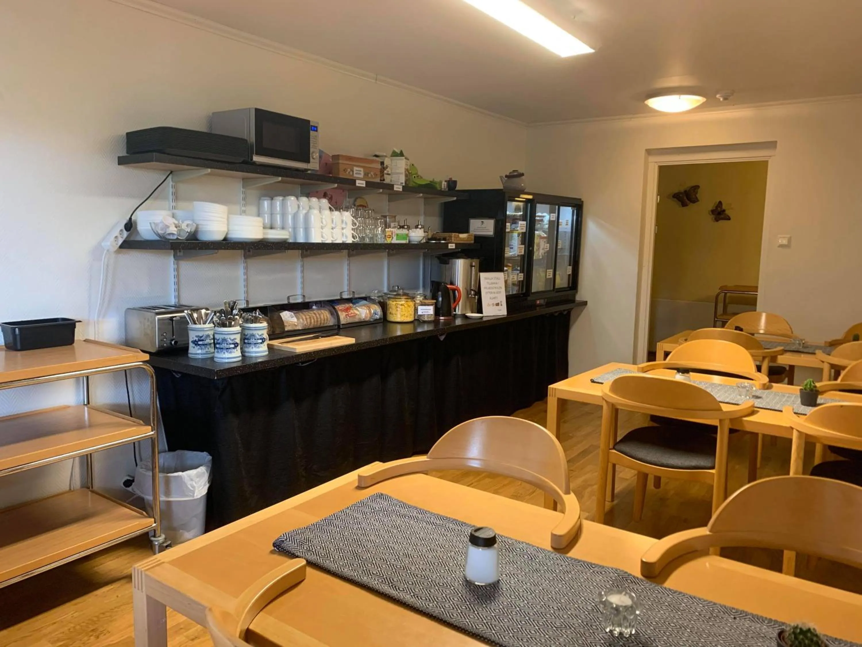 Breakfast in Brålanda Hotell och Vandrarhem