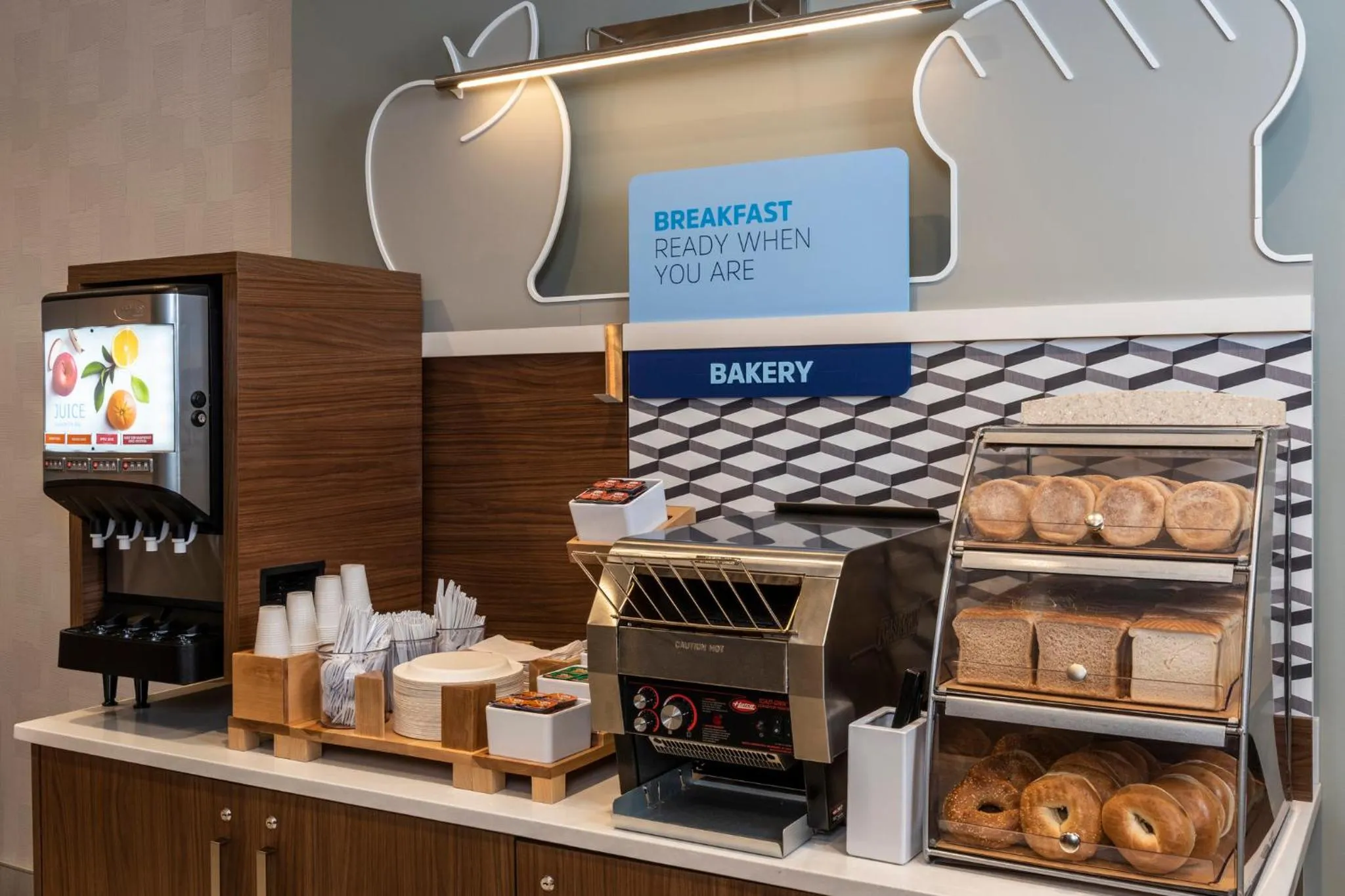 Breakfast in Holiday Inn Express Toronto Downtown by IHG