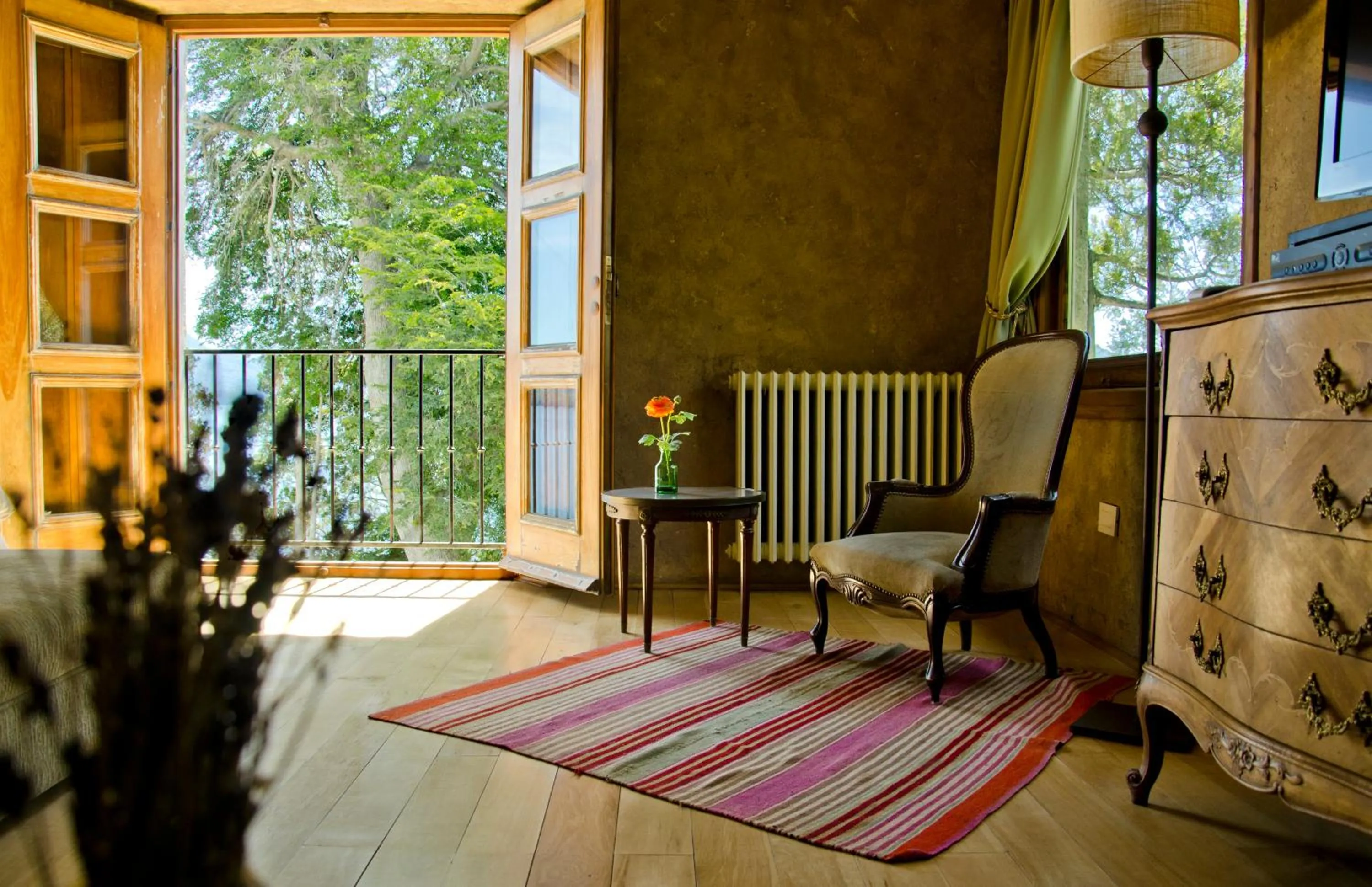 Photo of the whole room in Luma Casa De Montaña