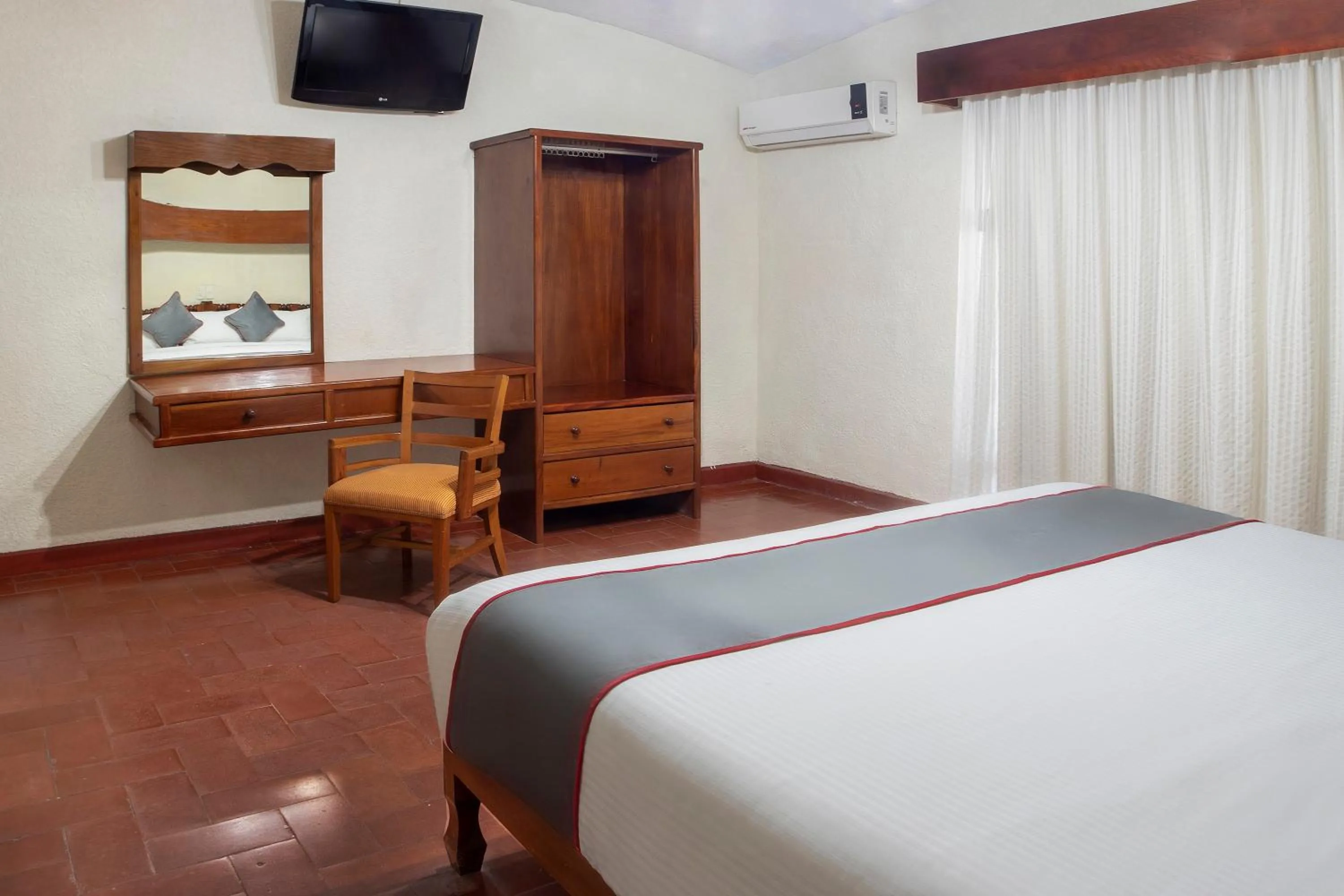 Bedroom, Bed in Collection O Hotel Mocambo, Boca del Río