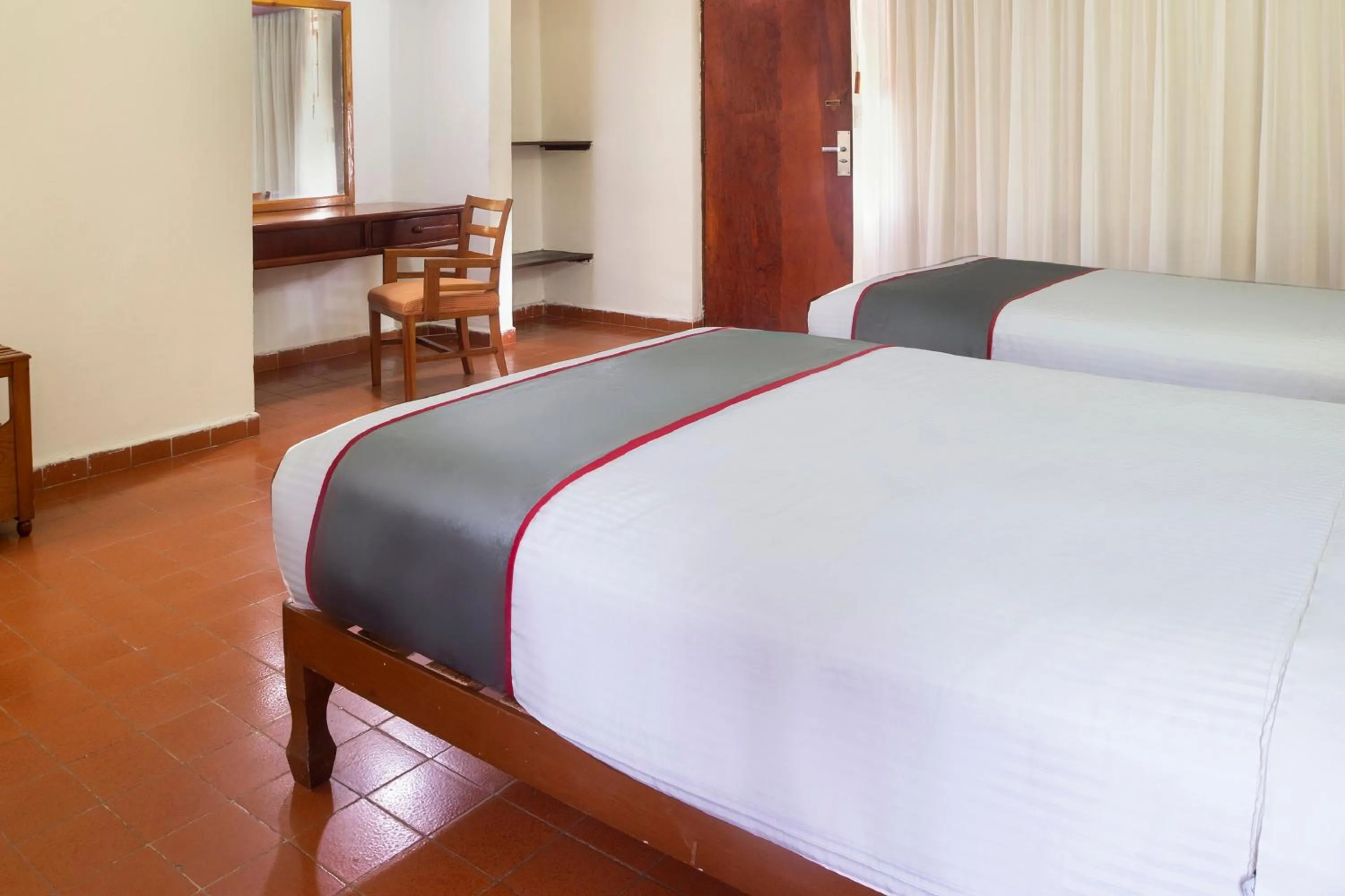 Bedroom, Bed in Collection O Hotel Mocambo, Boca del Río