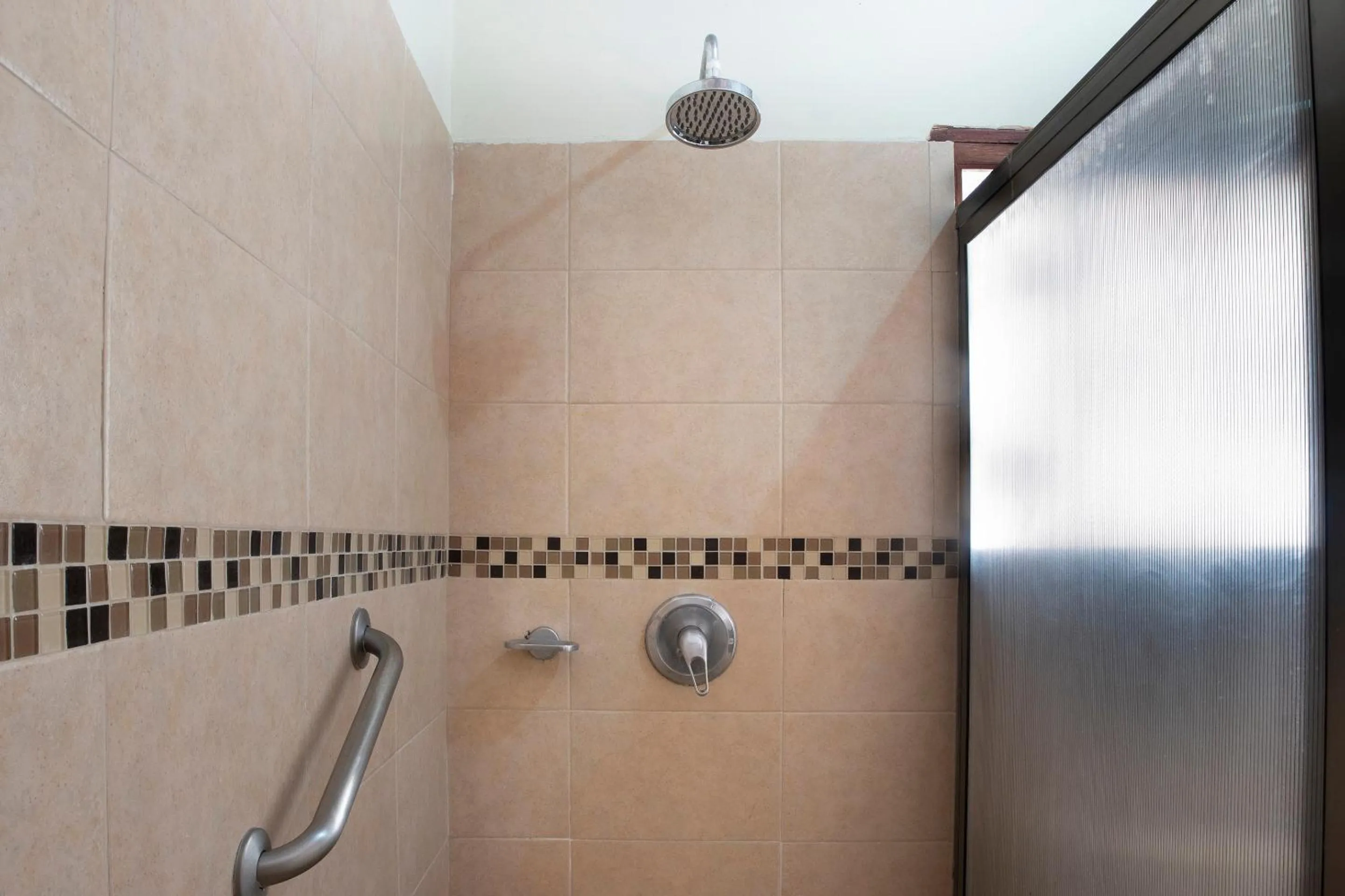 Bathroom in Collection O Hotel Mocambo, Boca del Río