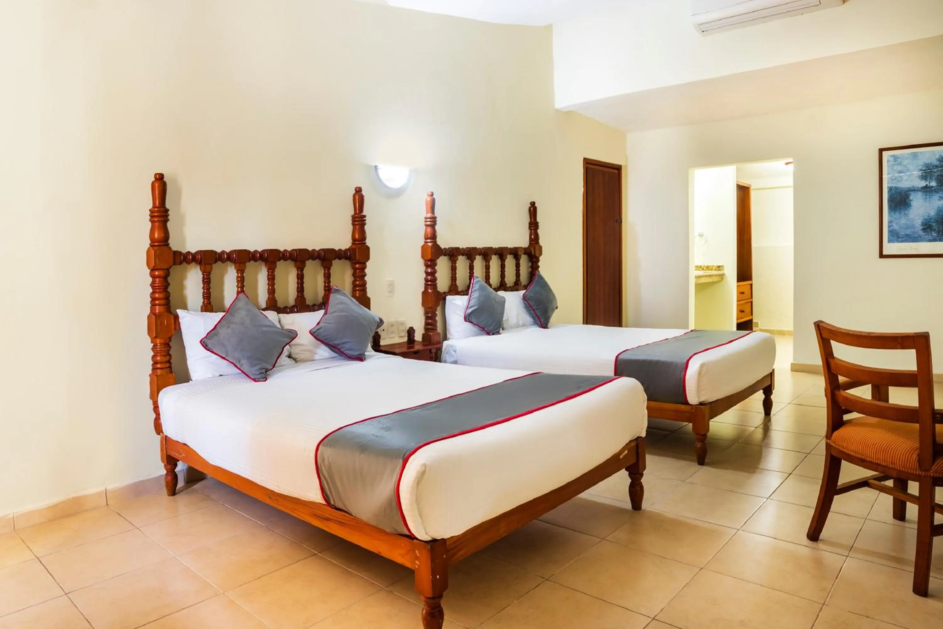 Bedroom, Bed in Collection O Hotel Mocambo, Boca del Río