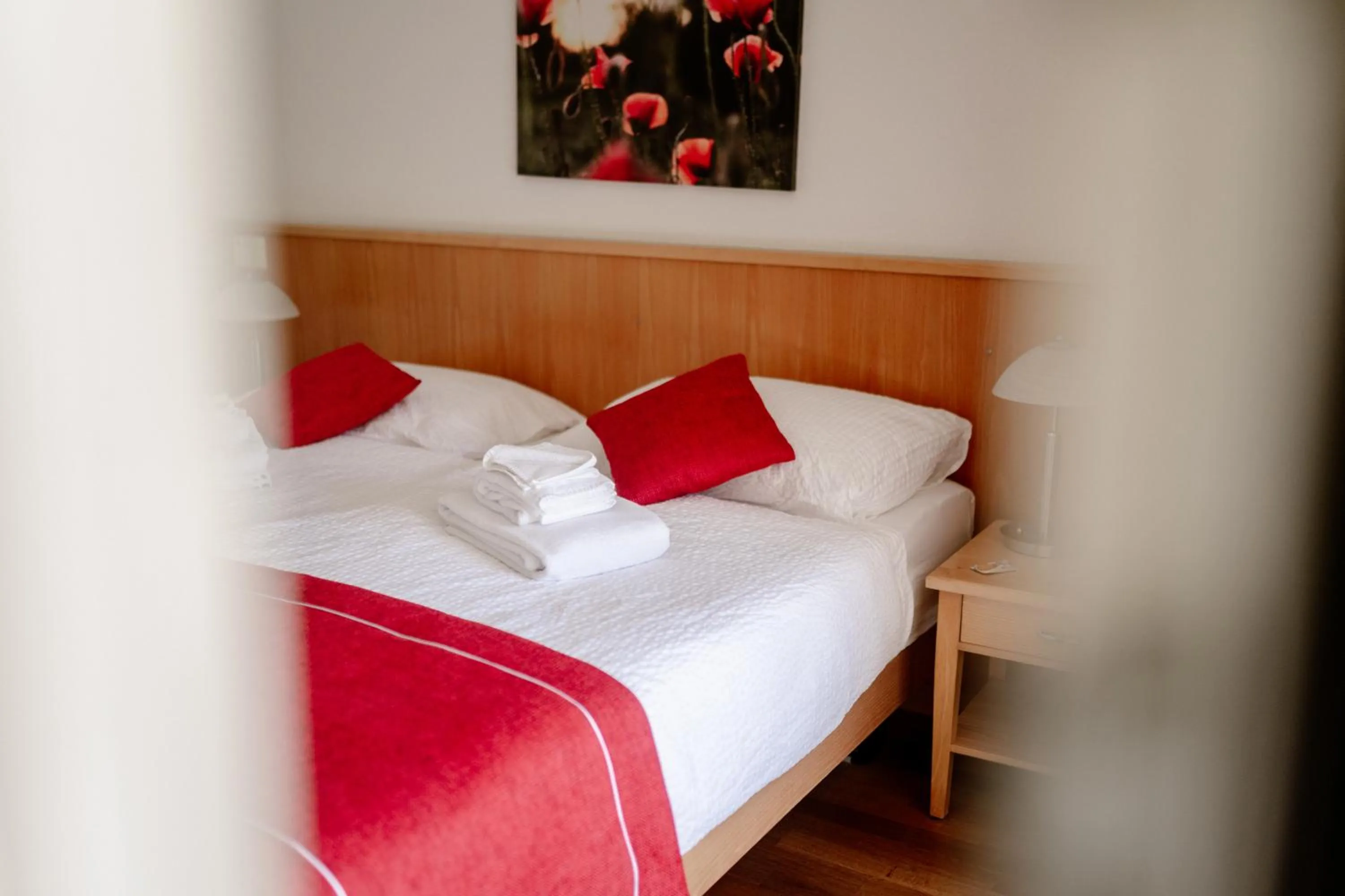 Bed in Parkhotel Emmaus - Casa del Sole