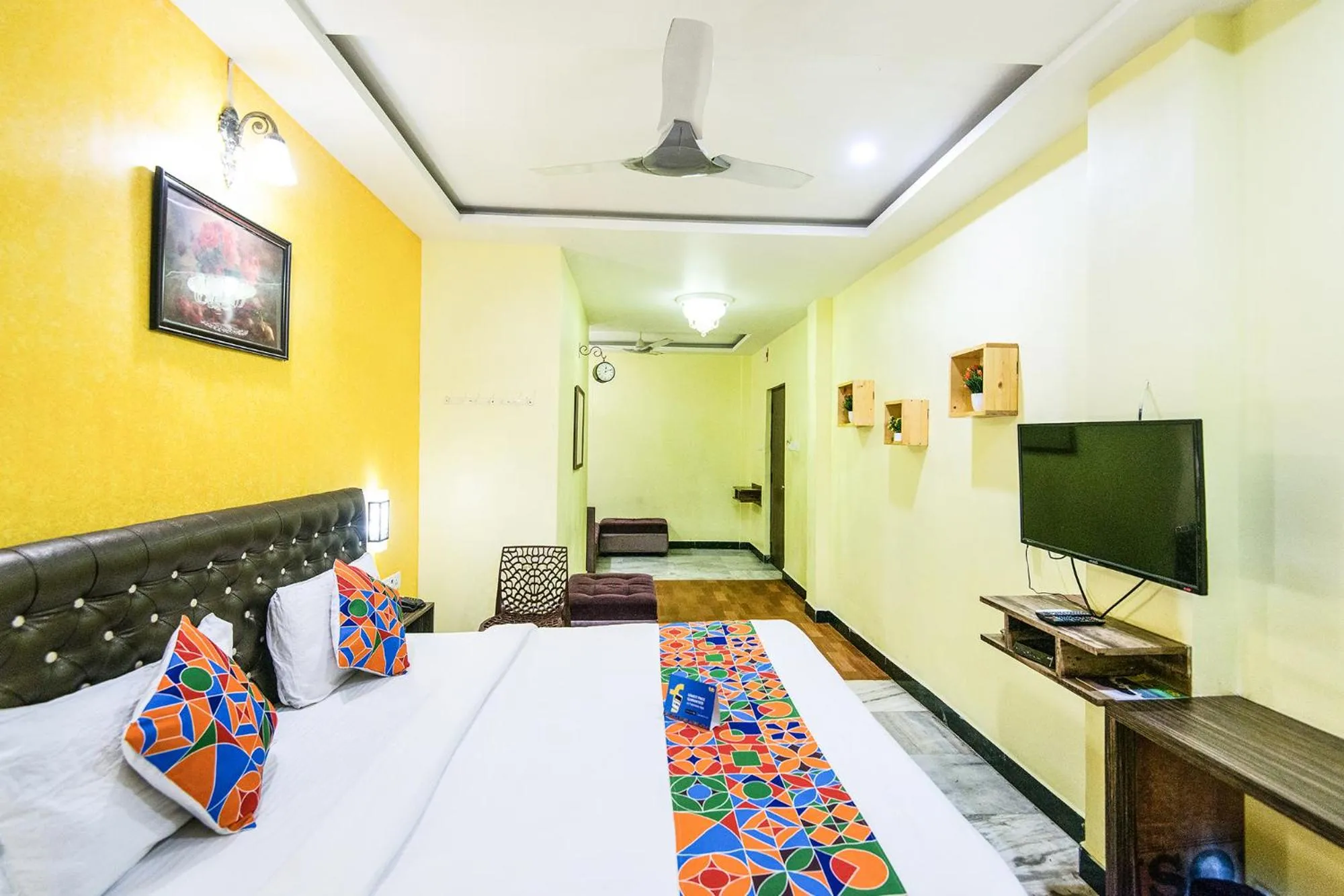 Bed in Royal Palace Marina